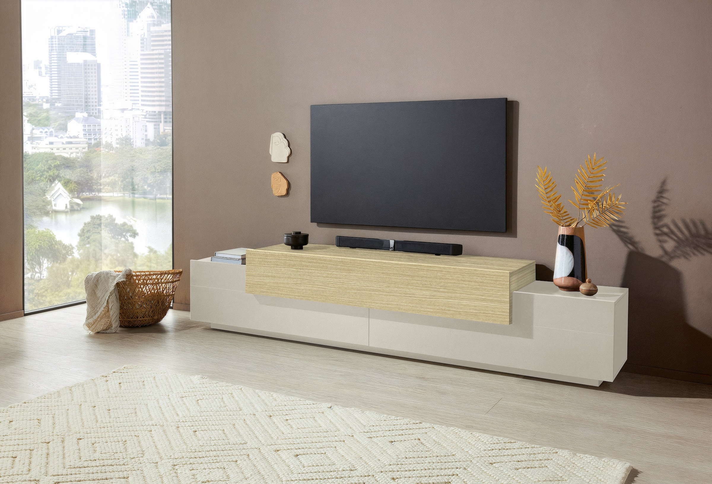Home affaire Table basse »Coro,Lowboard,TV-Kommode,TV-Möbel,TV-Bank« mit 3 Klappen, (B/T/H) 240x45x51,6 cm