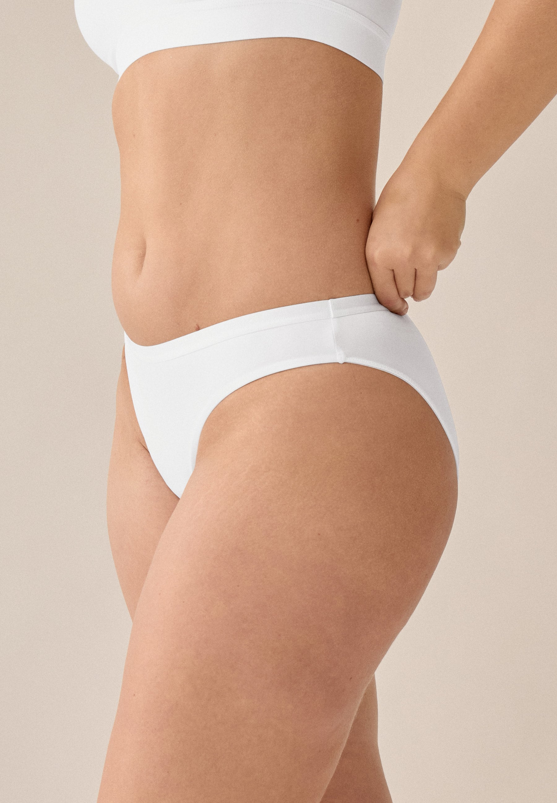 Naturana Slip »The Thursday« 1 cuis tlg., feminin, elastisch, bequem, eng, weich