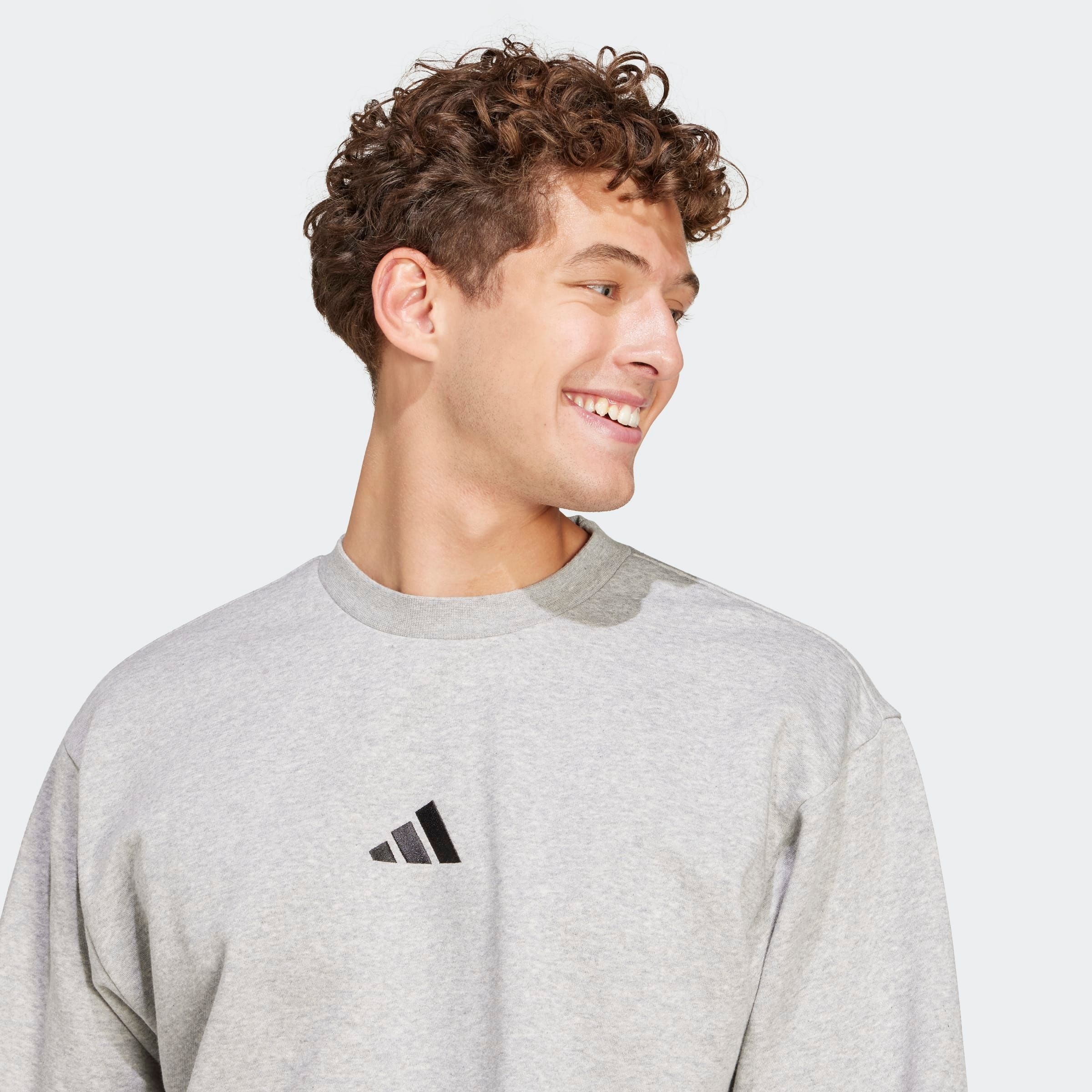 adidas Sportswear Sweatshirt »ESSENTIALS FEELCOZY«
