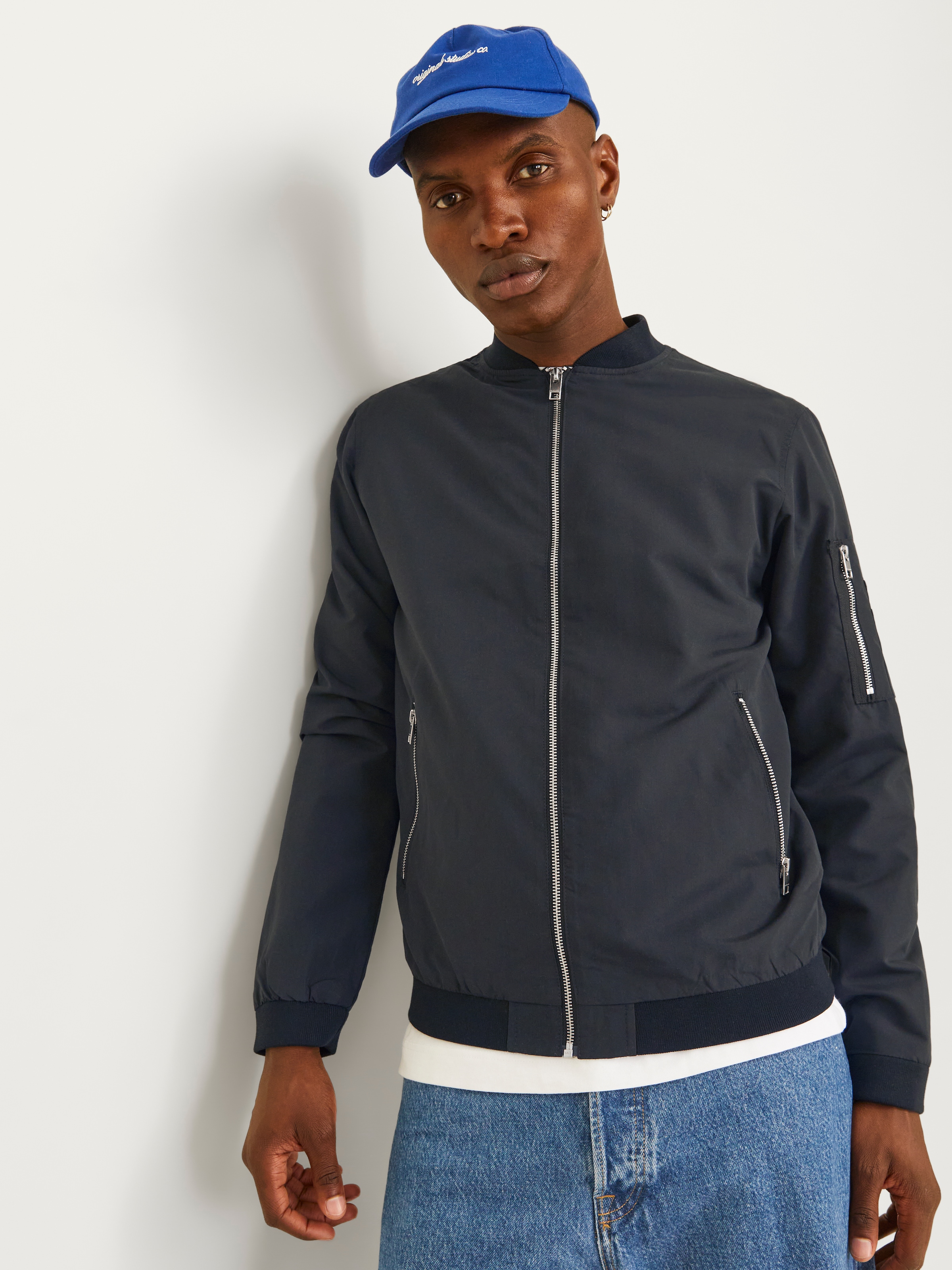 Jack & Jones Blouson »JJERUSH mit Stehkragen und Reissverschlusstaschen« ohne Kapuze unifarben, modisch, regular fit, Polyester
