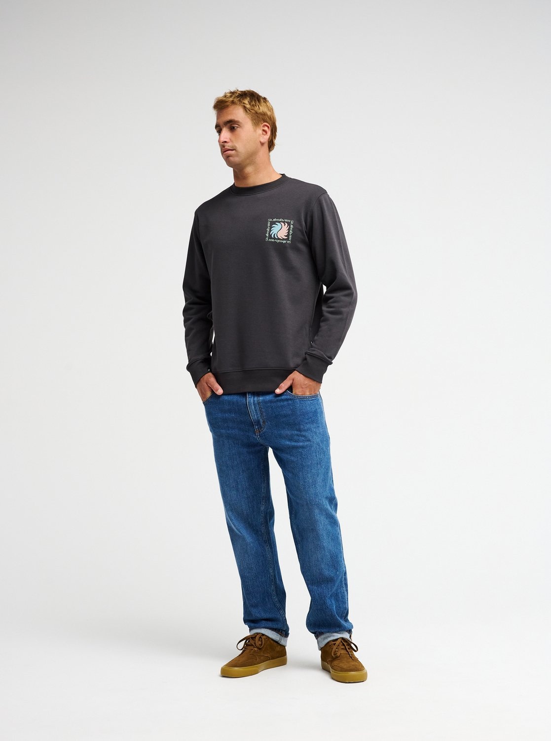 Quiksilver Sweatshirt »VIBES CREW«, aus Baumwolle und Polyester, erhältlich in den Grössen S bis XXL
