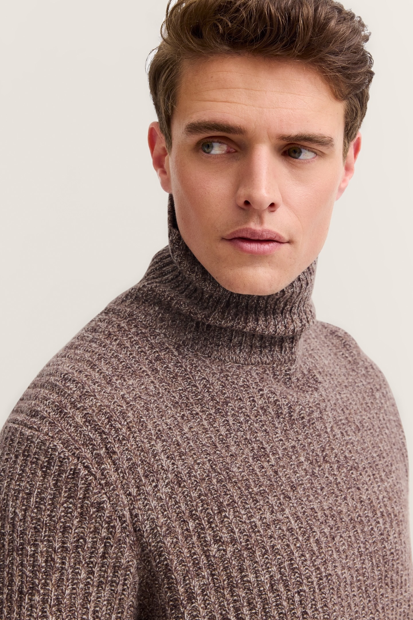 bugatti Pull à col roulé »Regular Fit« maille grosse en mélange de laine