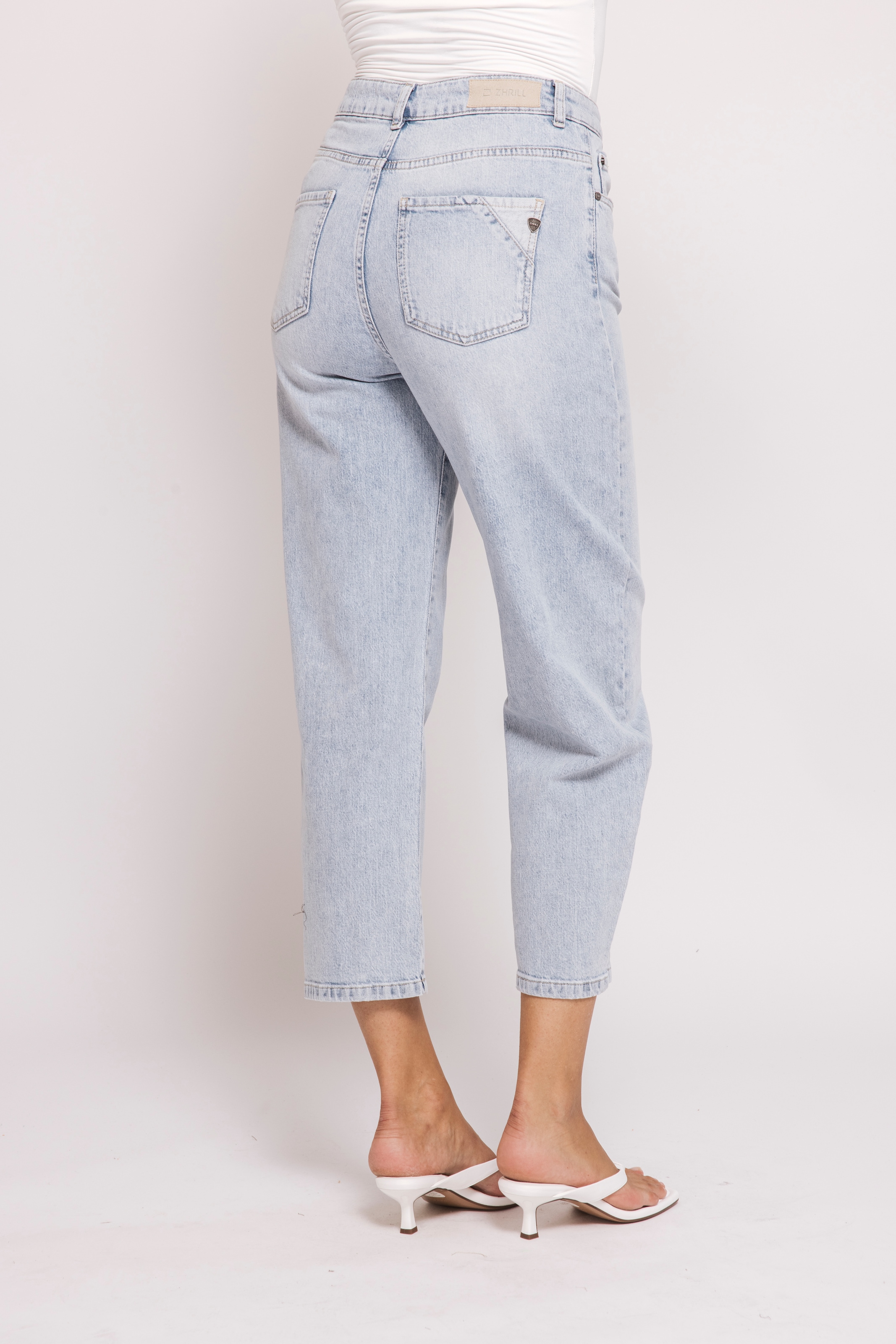 Zhrill Relax-fit-Jeans »ZHYVE« mit Destroyed-Effekten, aus Baumwollmischung