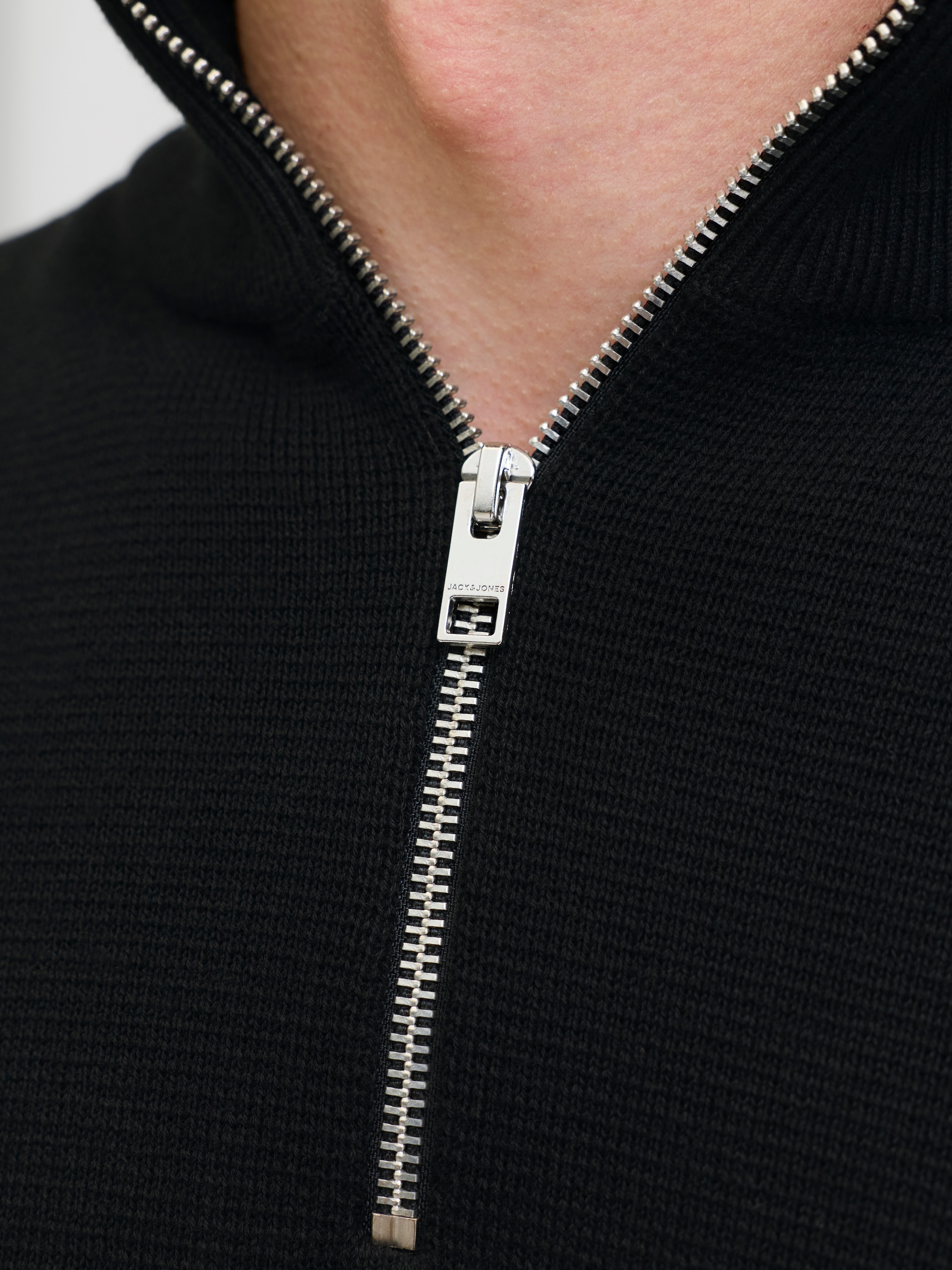 Jack & Jones Troyer »JPRBLAMILANO STITCH KNIT HALF ZIP SN« coton, coupe décontractée