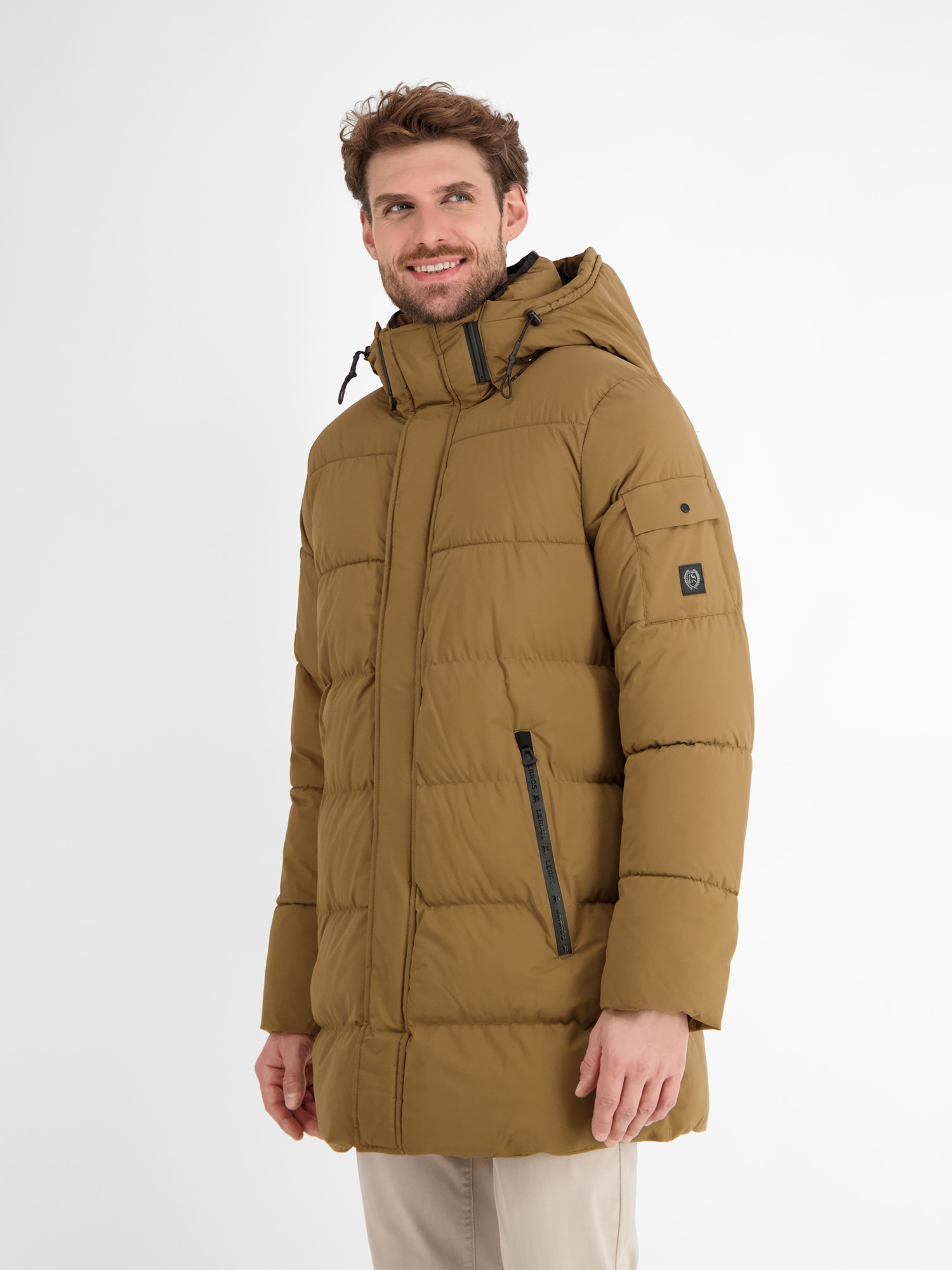 LERROS Veste d'hiver »LERROS Warm gefütterter Steppmantel mit abnehmbarer Kapuze« mit Kapuze Wasser- und windabweisend, atmungsaktiv