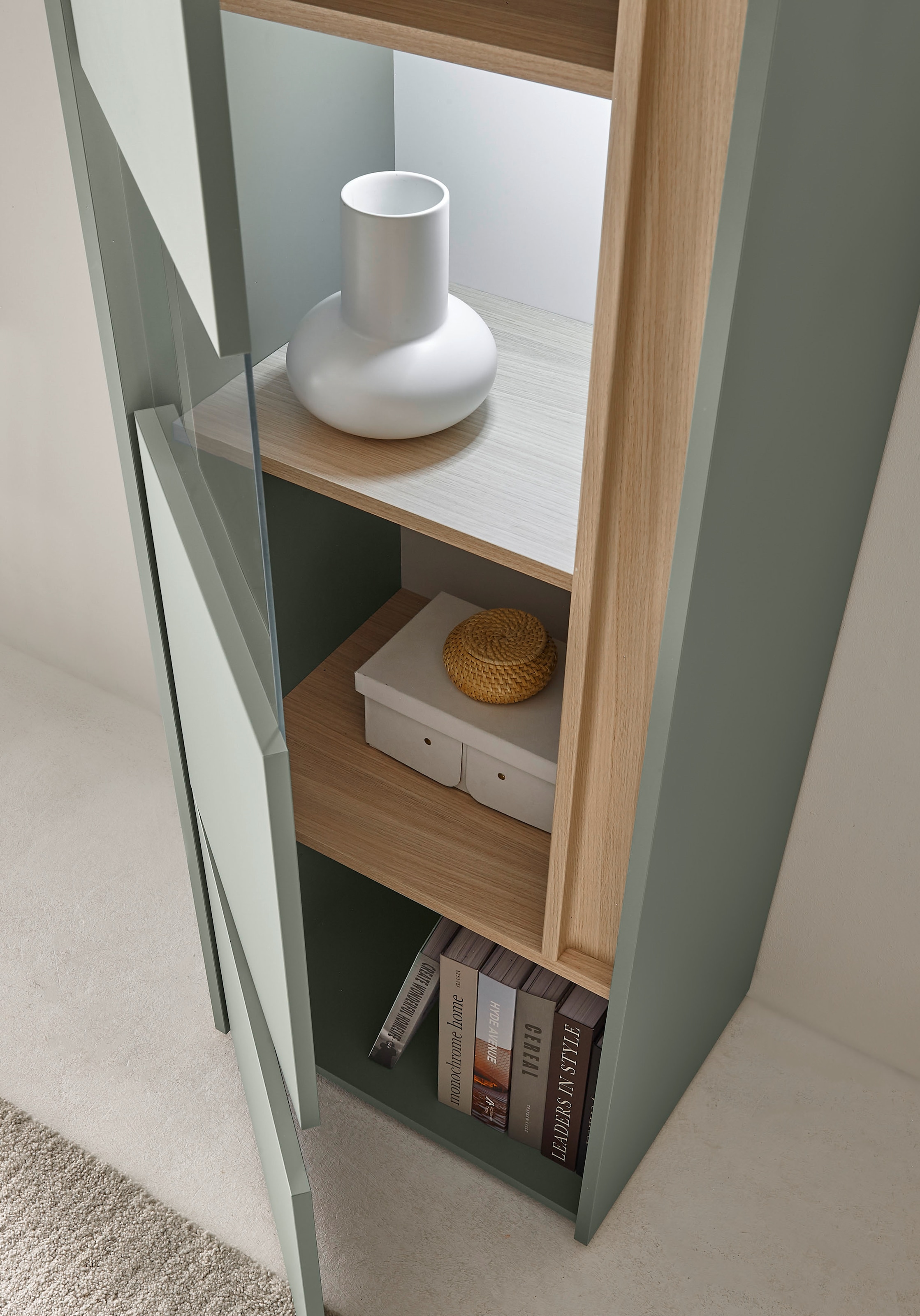 Home affaire Vitrine »City/Giron, moderner Hochschrank, Glasvitrine« zeitlos, modern, ausreichend Stauraum, vielseitig einsetzbar