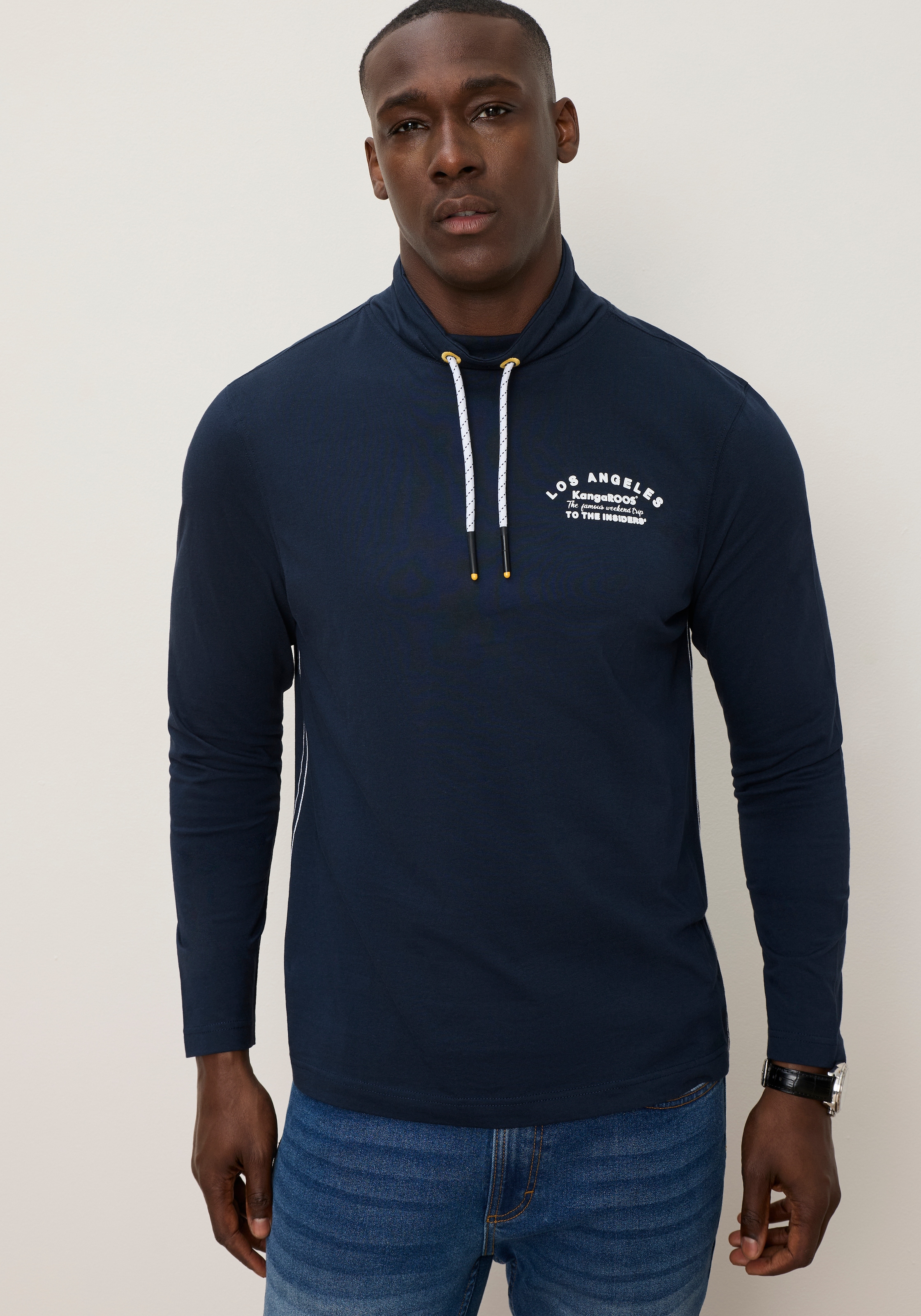KangaROOS T-shirt à manches longues avec encolure haute fermée et cordon de serrage, coupe normale