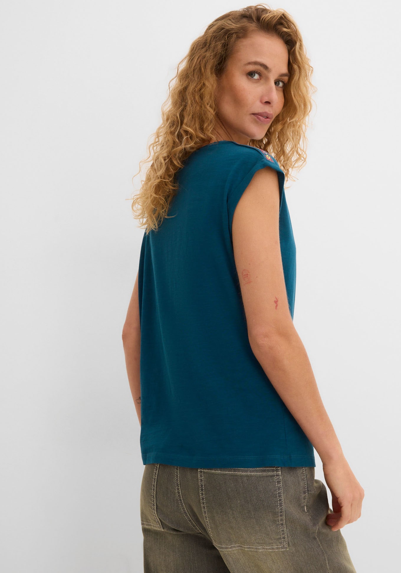 bonprix T-shirt coupe confortable, épaules tombantes, coton pur