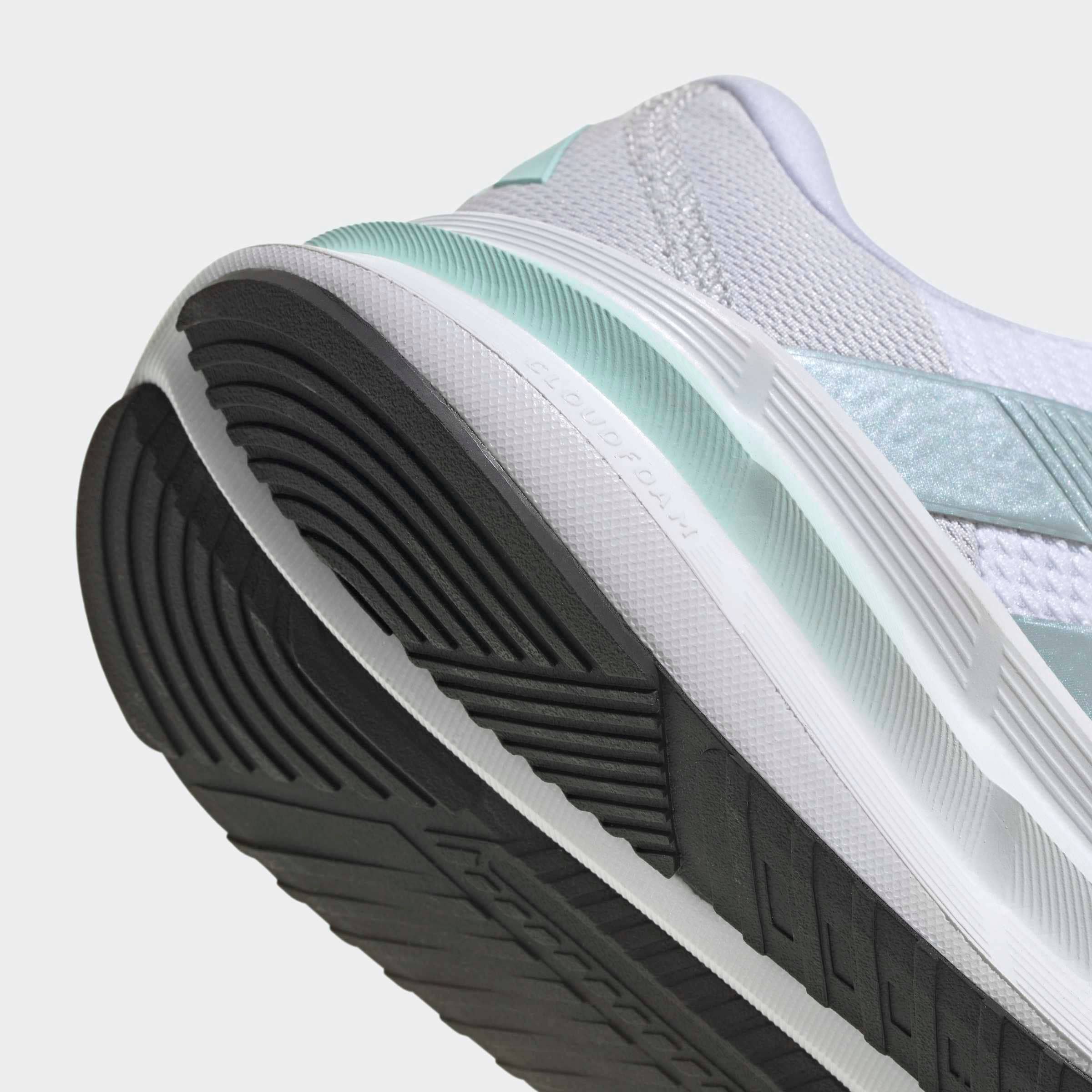 adidas Performance Chaussure de course »GALAXY 7«