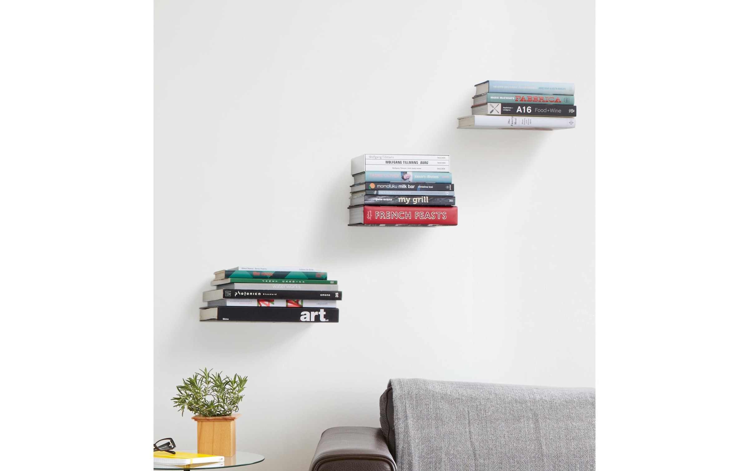 Umbra Wandregal »Conceal«