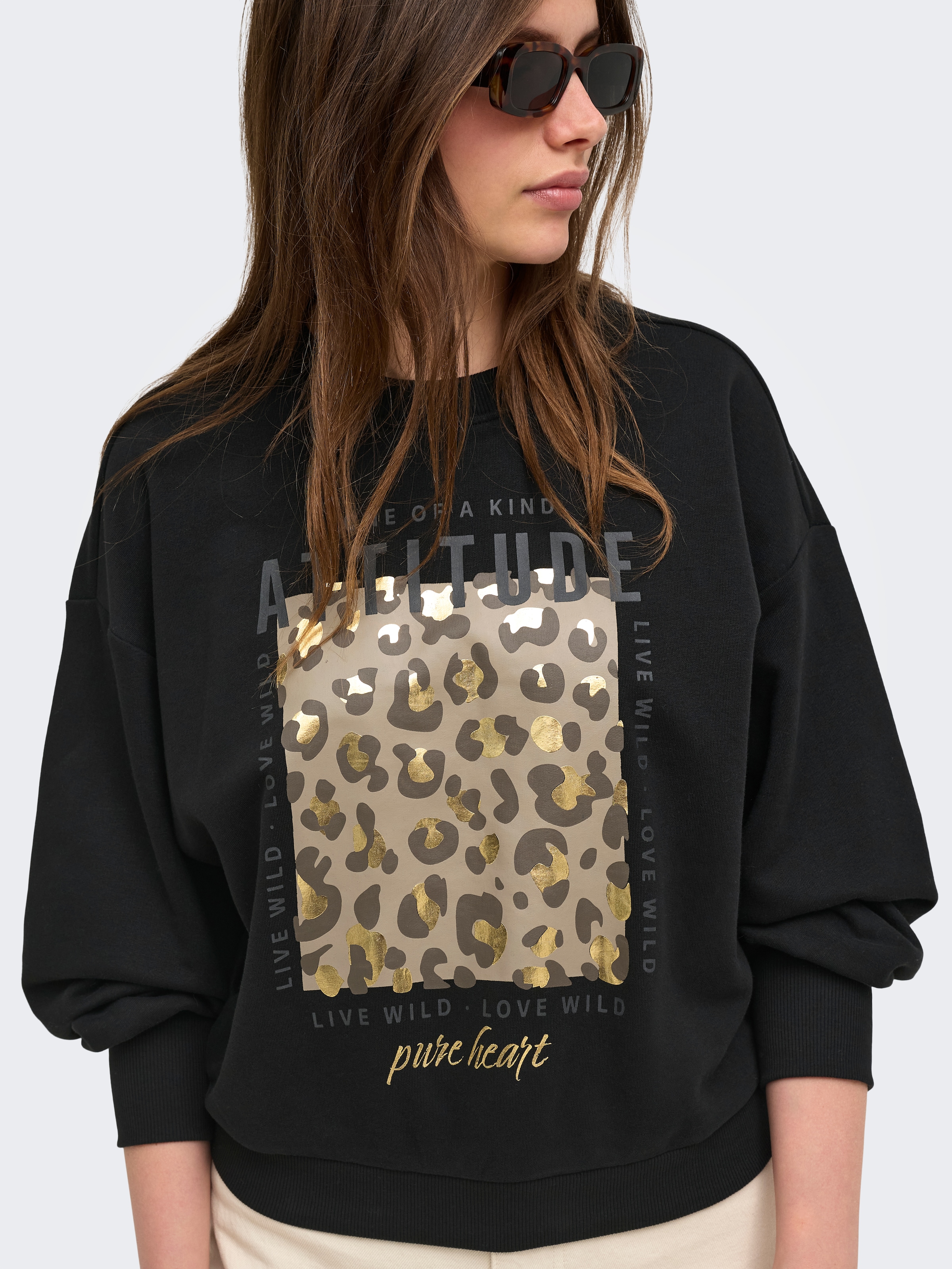 ONLY Sweat-shirt »ONLBROOKY L/S PRINT UB CS SWT«, mélange coton, coupe régulière
