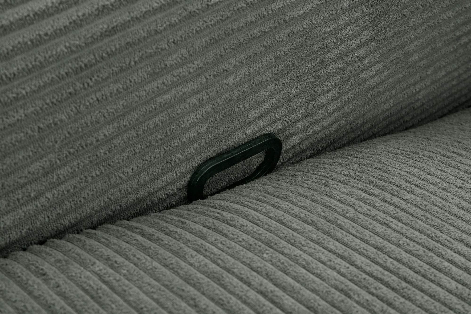 GOODproduct 3-places »SKAANE Cord-Sofa, 229 cm, manuelle u. elektrische Relaxfunktion« Relax-Funktion in 2 Sitzen, Kopfteilverstellung, Federkernpolsterung