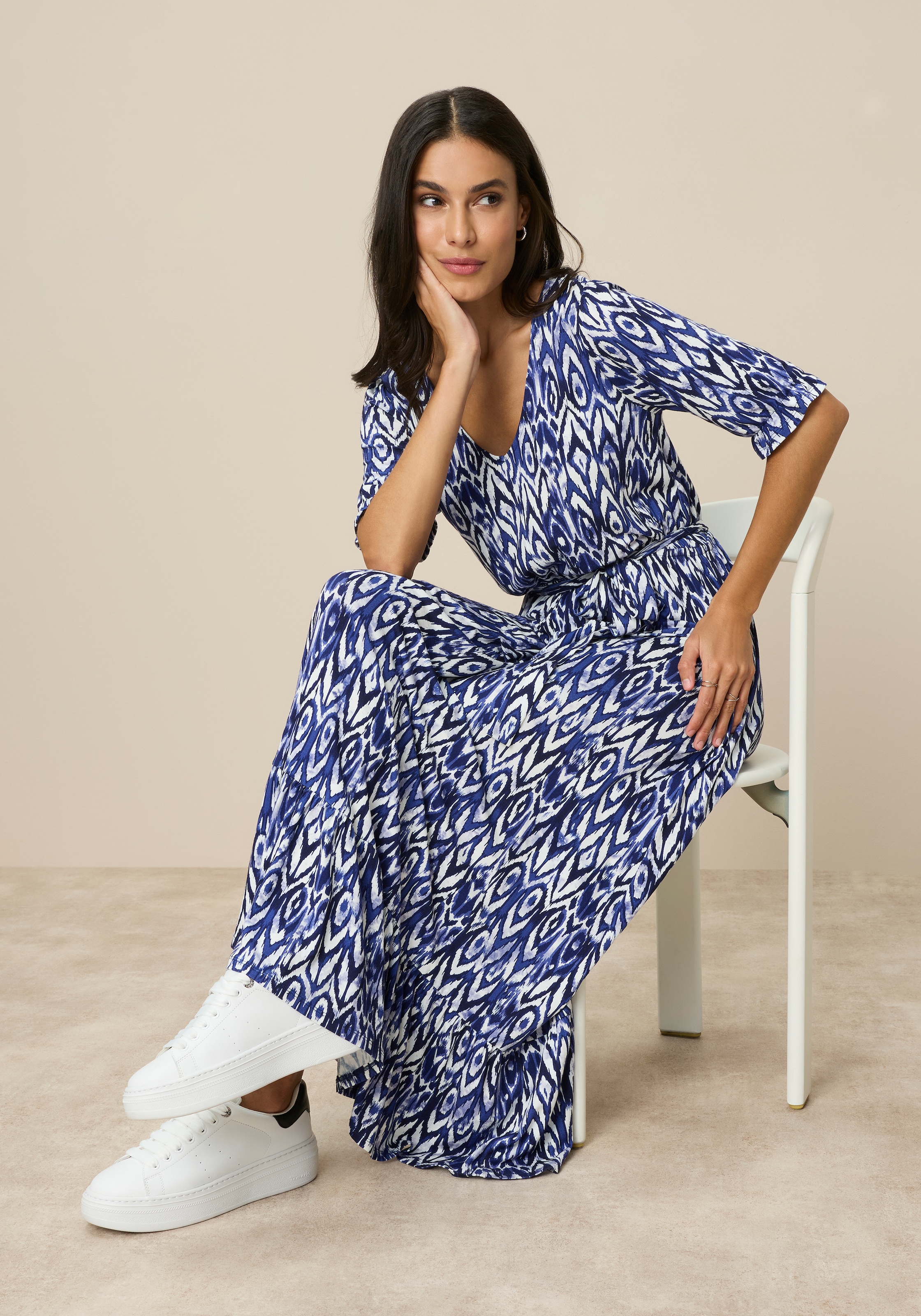 Tamaris Robe en jersey mit verspielten Ärmeln, figurumspielende Passform