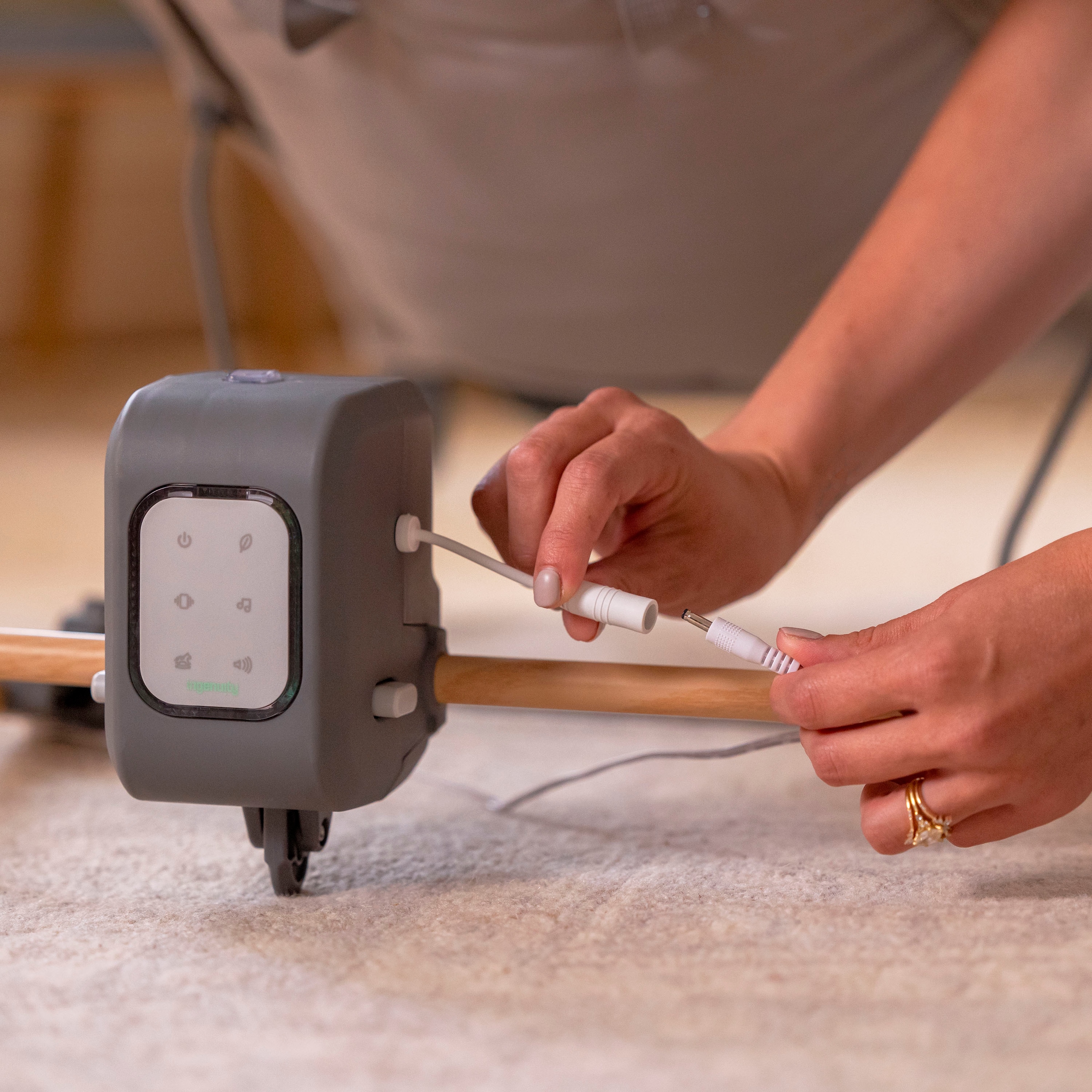 ingenuity Transat pour bébé »Keep InMotion Automatic Rocking Seat - Soulful Skies« mit Sound-Effekt