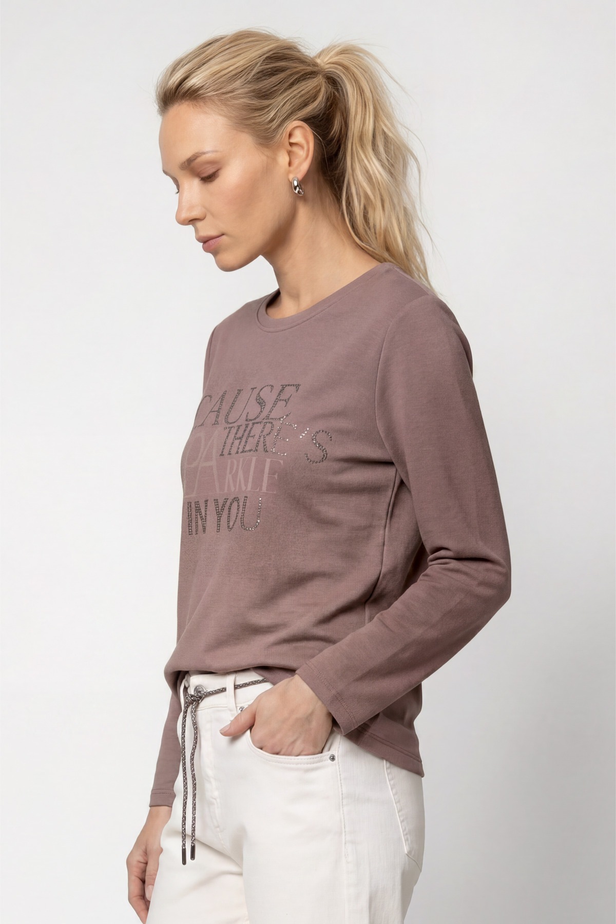 Monari Sweatshirt »Sweatshirt Schmuck Schrift«, Regular fit mit Rundhalsausschnitt
