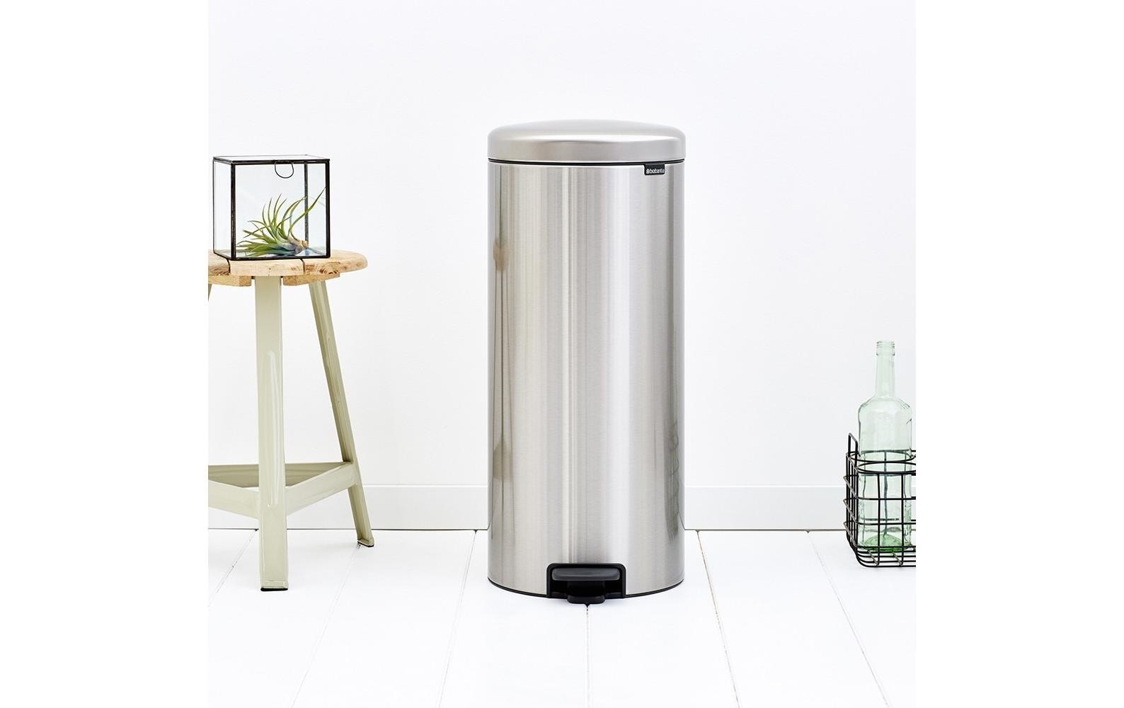 Brabantia Mülleimer »NewIcon Treteimer, 30L« 1 Behälter sanft schliessender Deckel, mit leichter Pedalbedienung