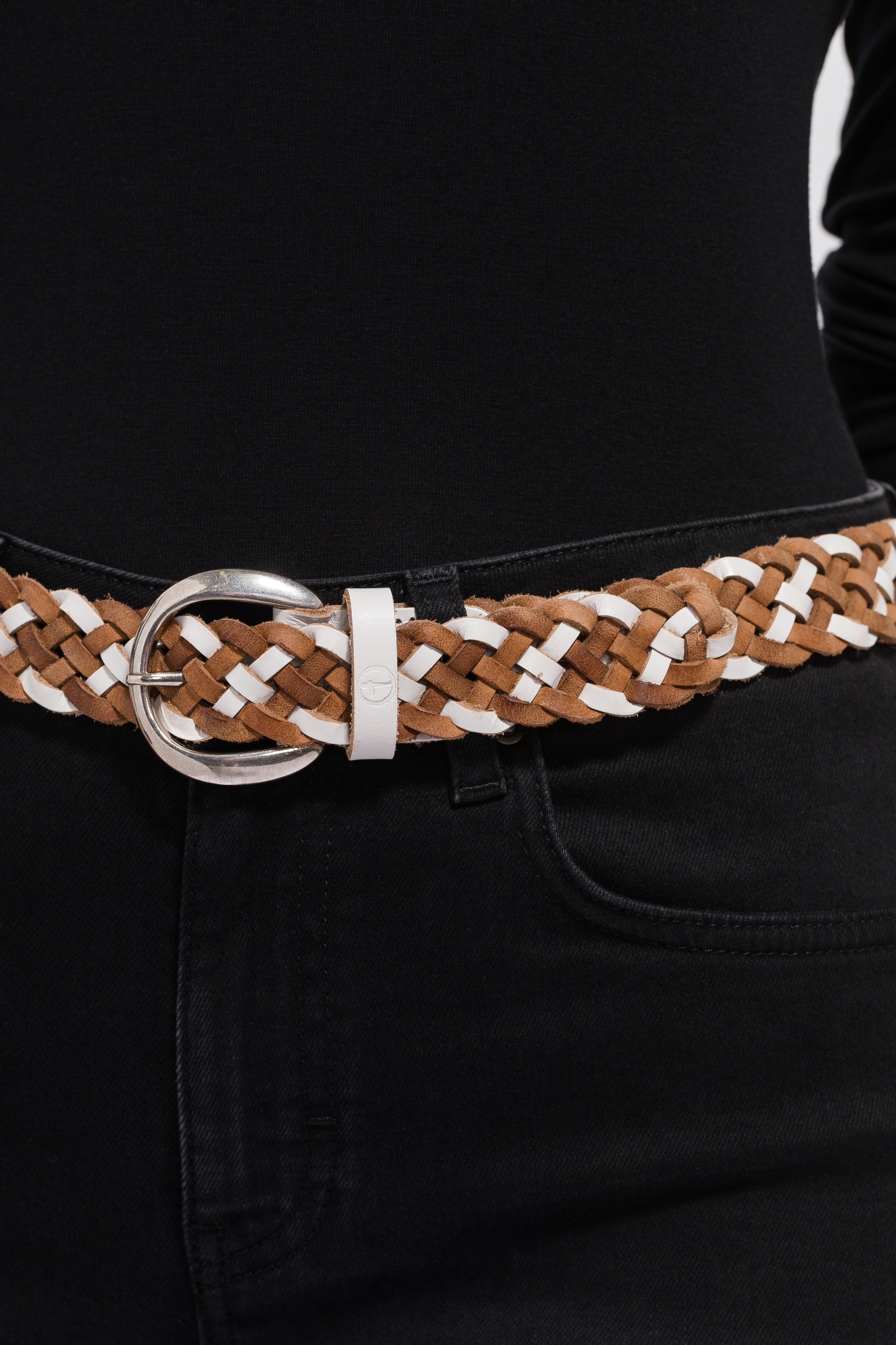 Tamaris Ceinture tressée »"Dana Silver"« avec réglage individuel de la longueur, en cuir de vache, largeur 3 cm