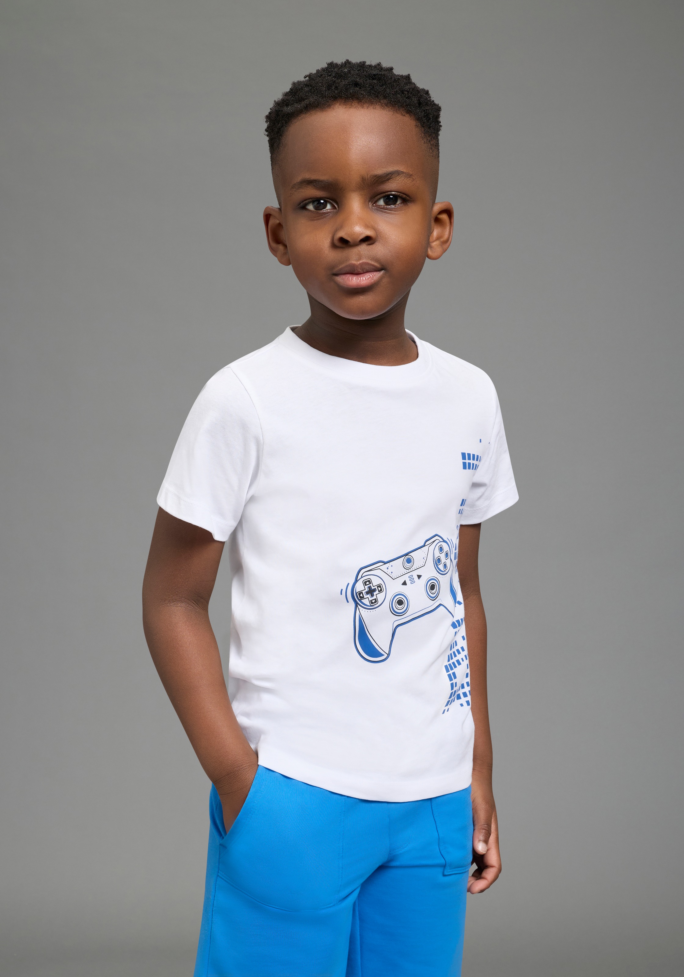 KIDSWORLD T-shirt »2er Pack Shirts mit Gamer/Controller Print« Paquet, 2, 2 pièces coupe basique, col rond, imprimé intégral, en coton