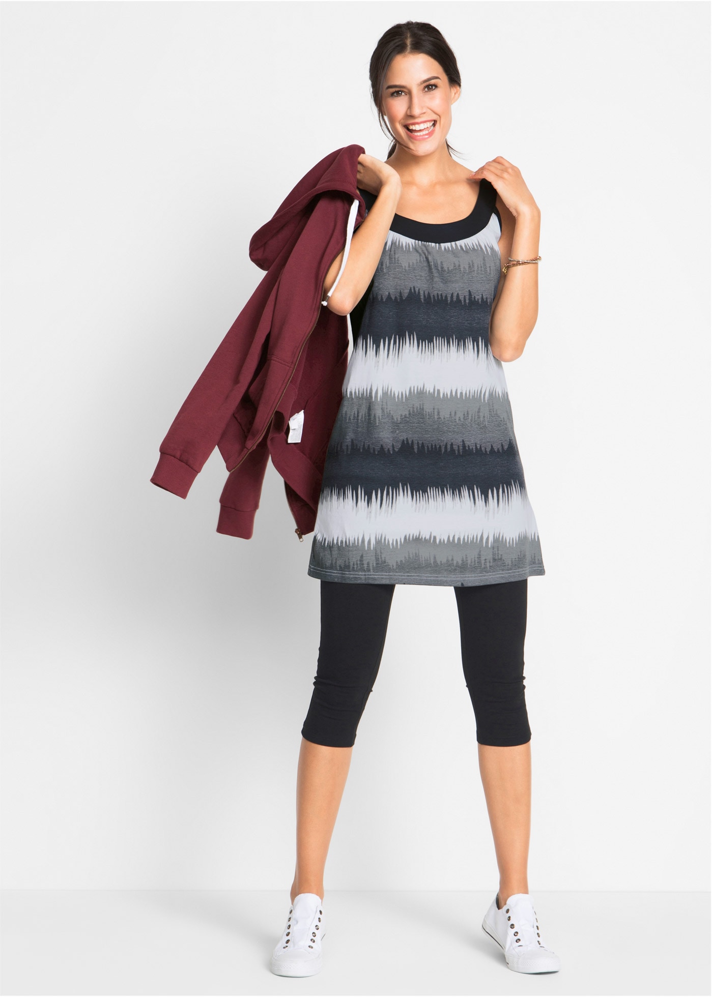 bonprix Jerseykleid Set, 2 tlg. mit Capri-Leggings in 3/4-Länge