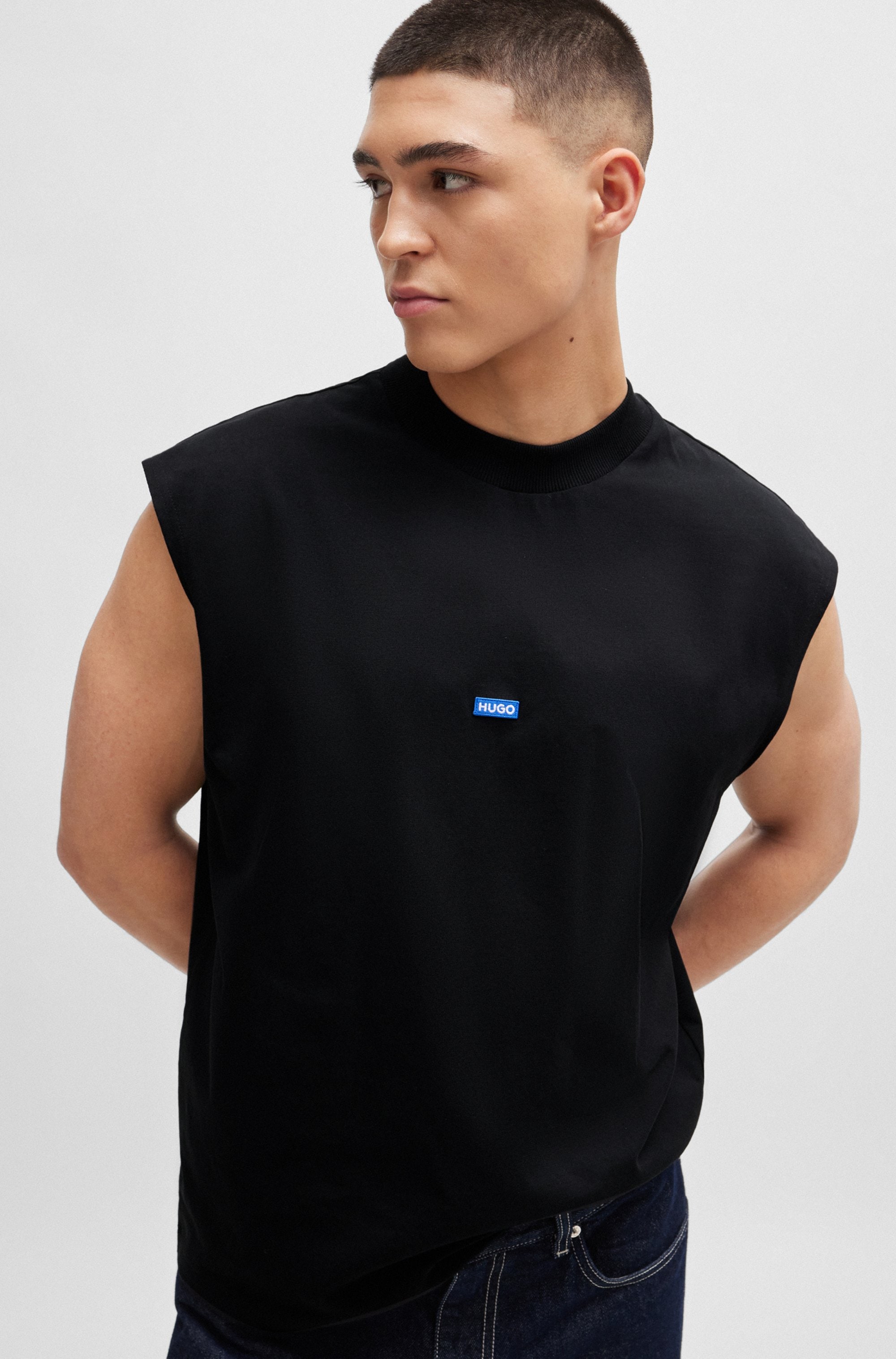 HUGO T-shirt »Navertz« mit Hugo-Label