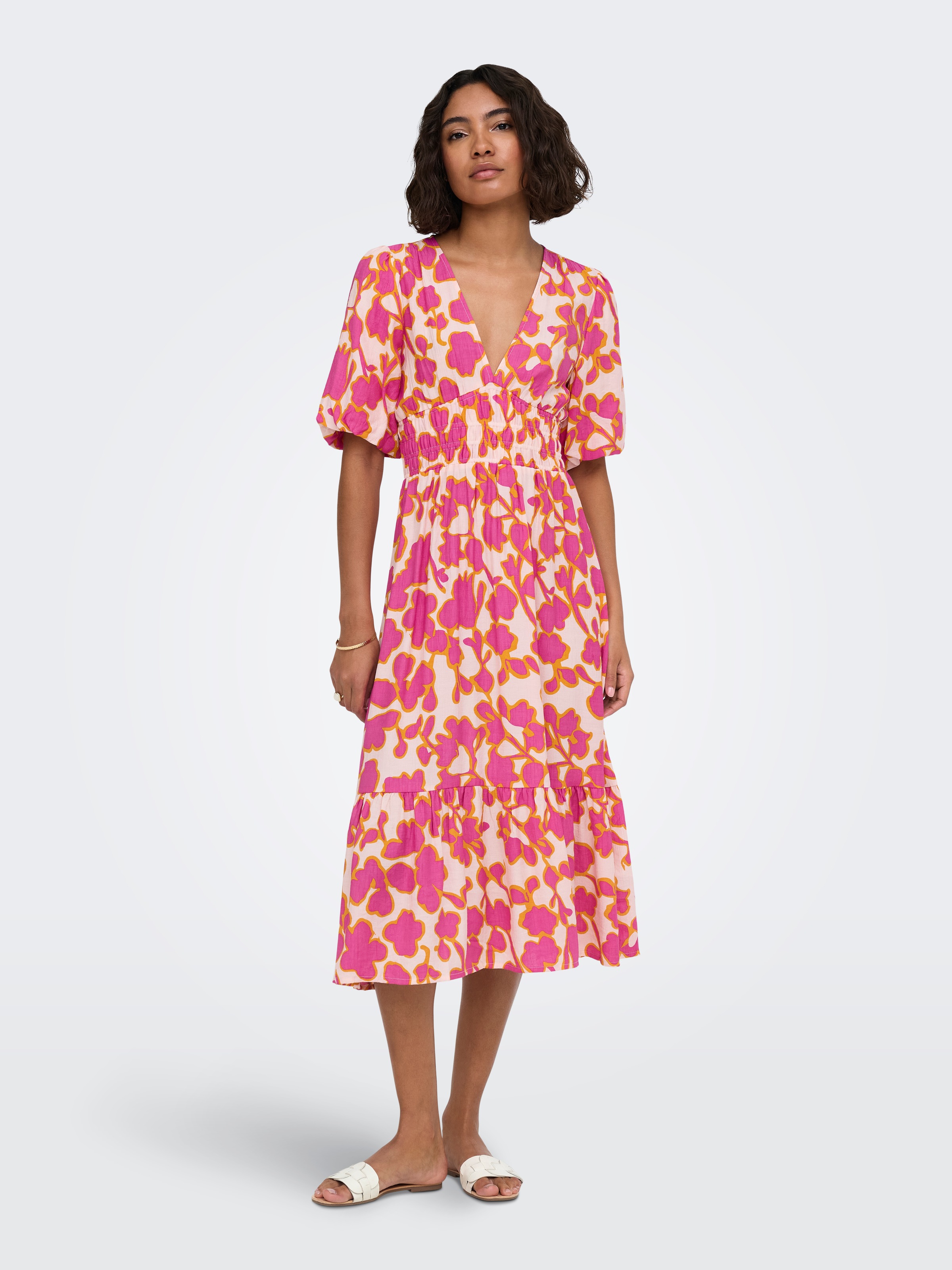 ONLY Robe imprimée »ONLAURI MIKASI S/S MIDI DRESS WVV EX« mélange viscose, coupe régulière