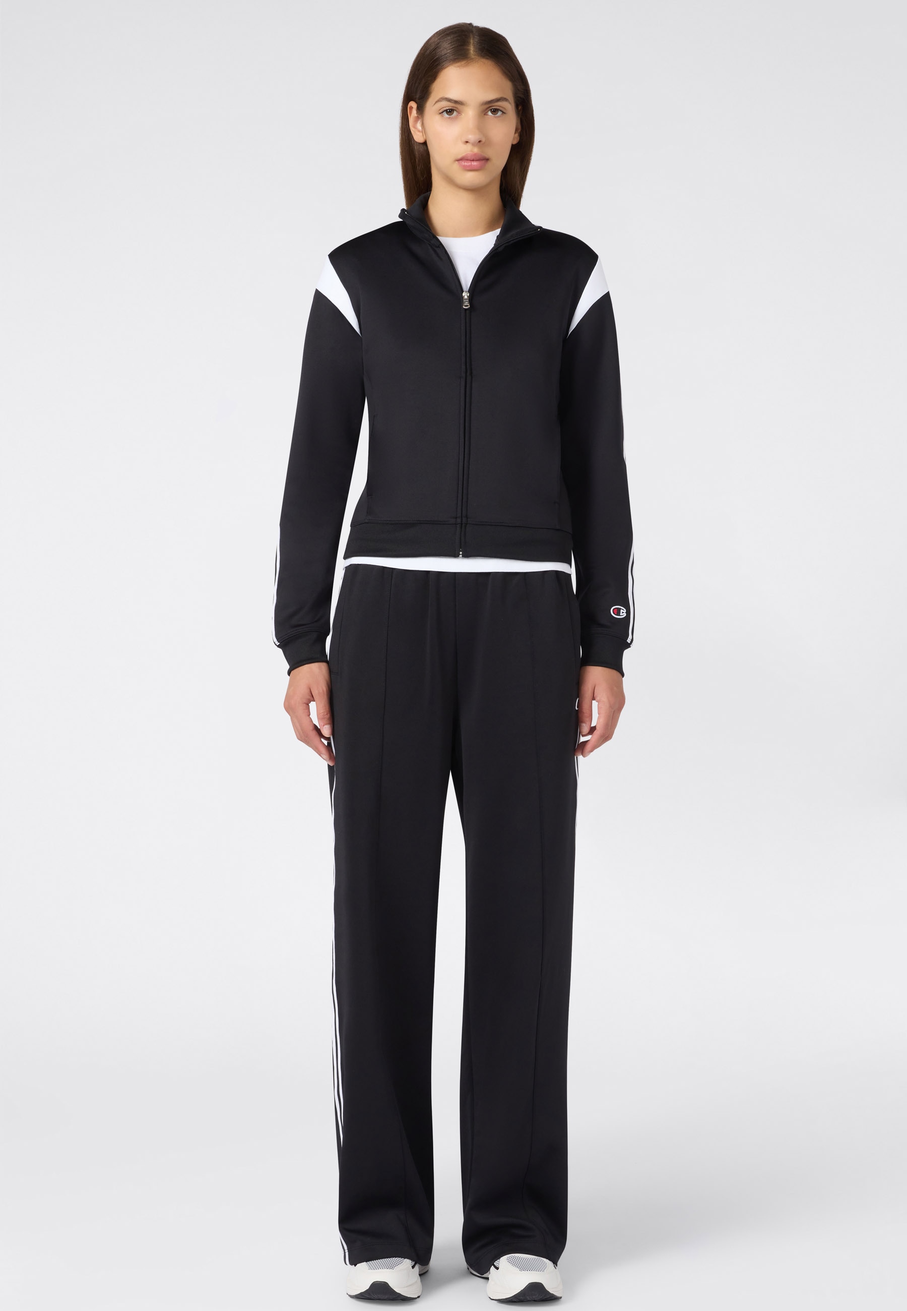 Champion Pantalon de jogging »SPORTWEAR TRACK PANTS Loose Fit«  avec une coupe ample, stable en forme, flexible