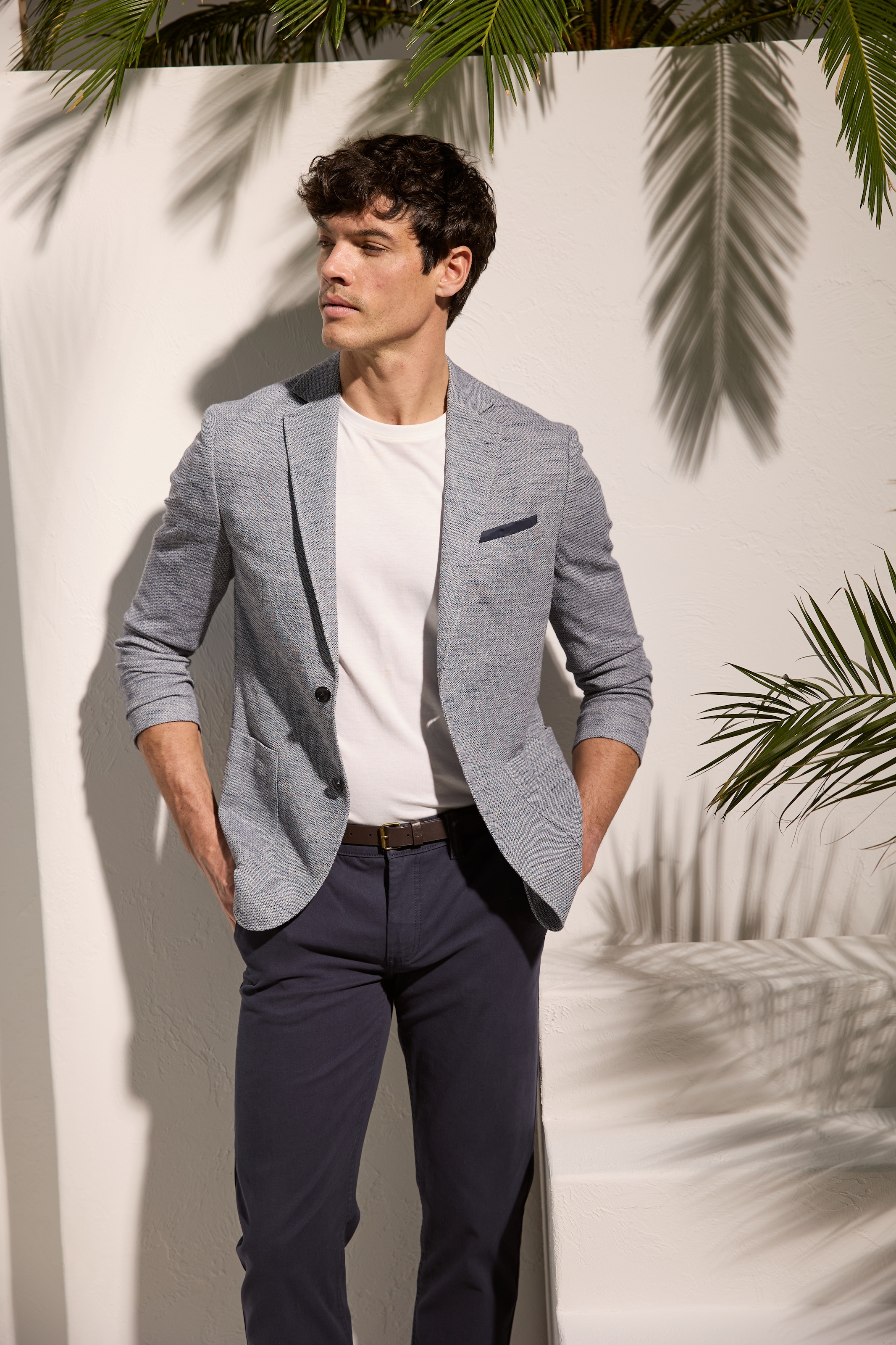 Bruno Banani Veste mit Reverskragen, melierte Optik, Slim Fit Passform