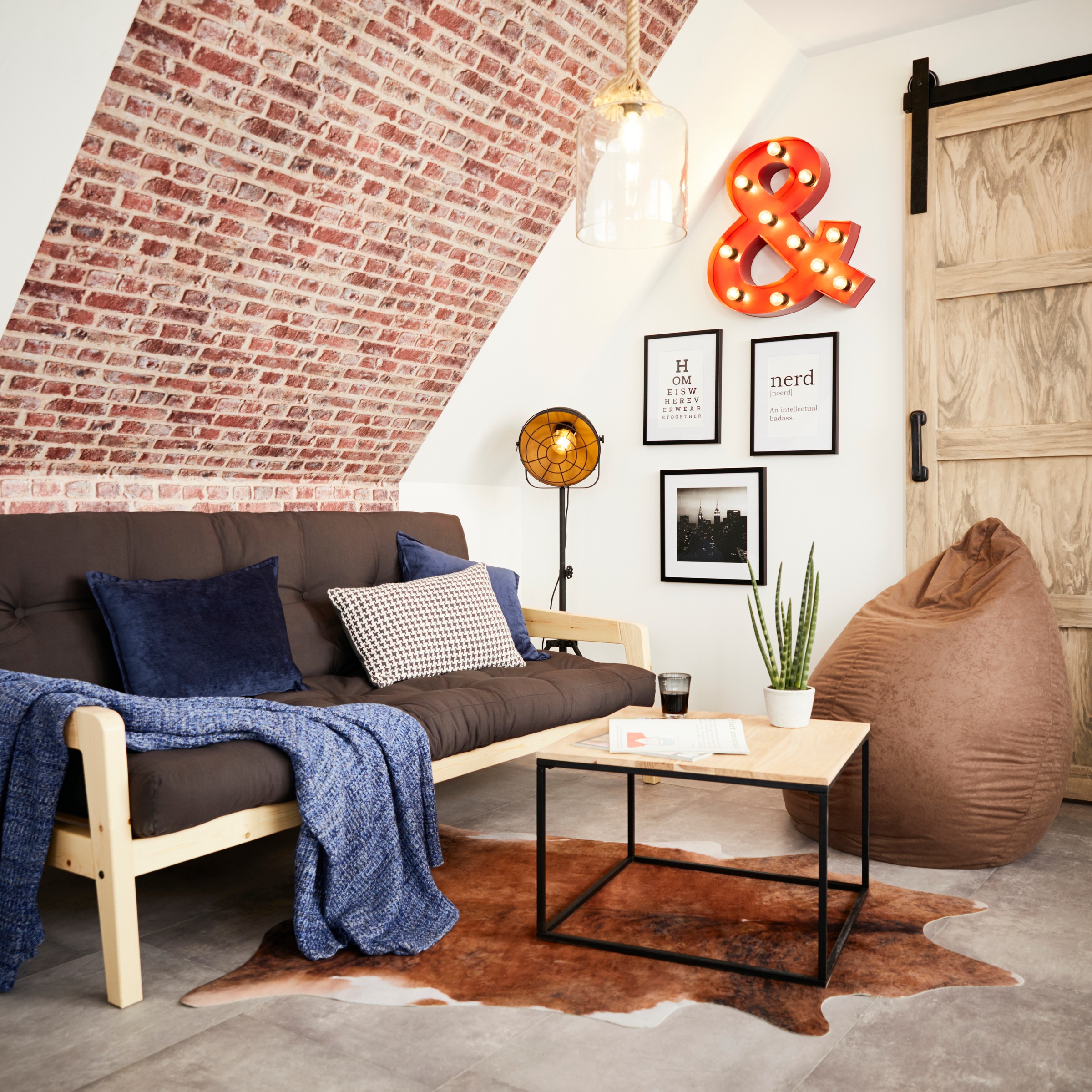 queence Bild »Nerd« Schriftzug | Schwarz-Weiss | Sprüche & Texte HD Premium Poster-Druck inkl. Holzrahmen