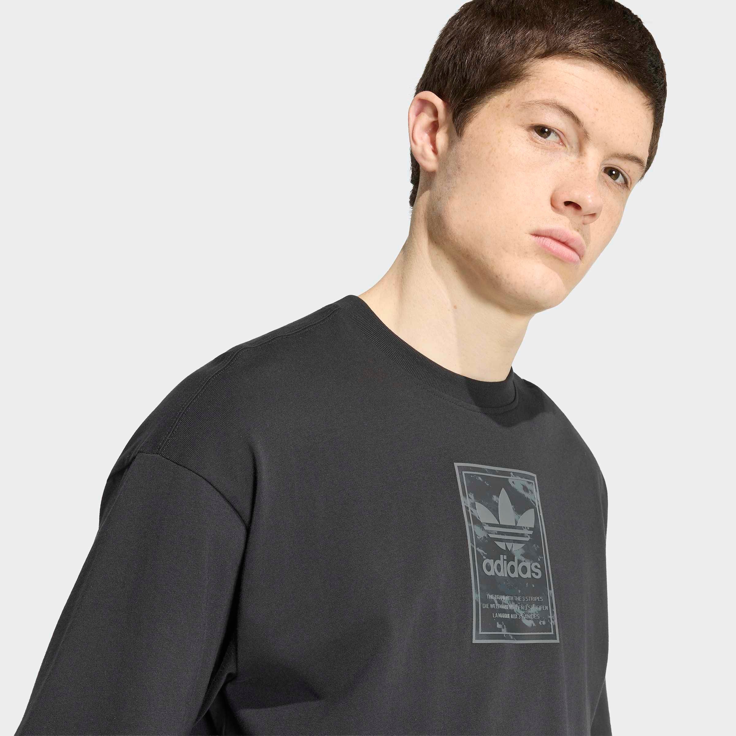 adidas Originals T-Shirt »CAMO TEE TONGUE« für Erwachsene, sportlicher Stil, ohne Verschluss, aus Baumwolle