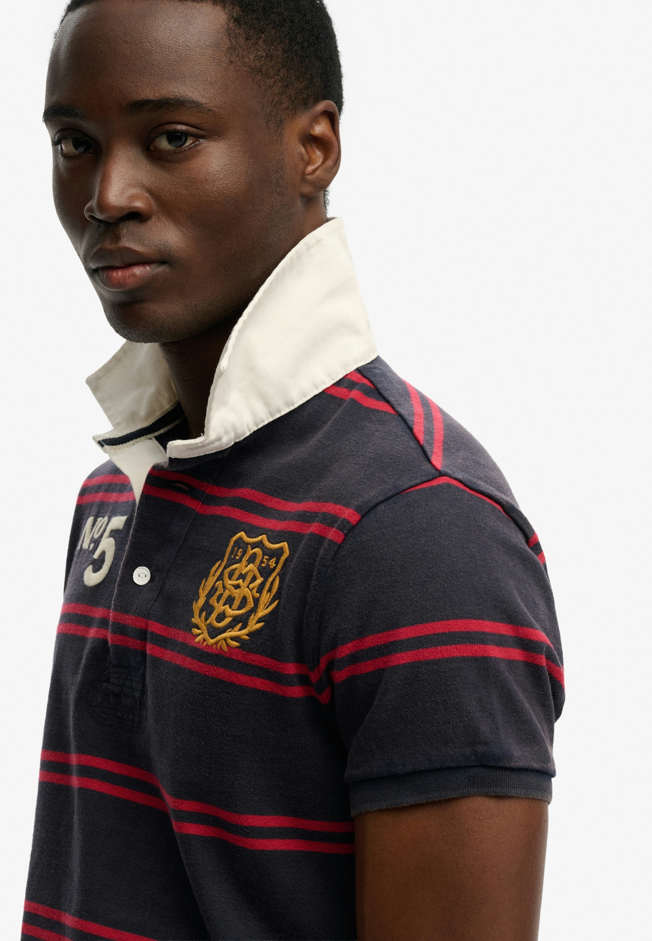 Superdry Polo »DOUBLE EMBLEM JERSEY SS RUGBY« dans le style rugby tendance