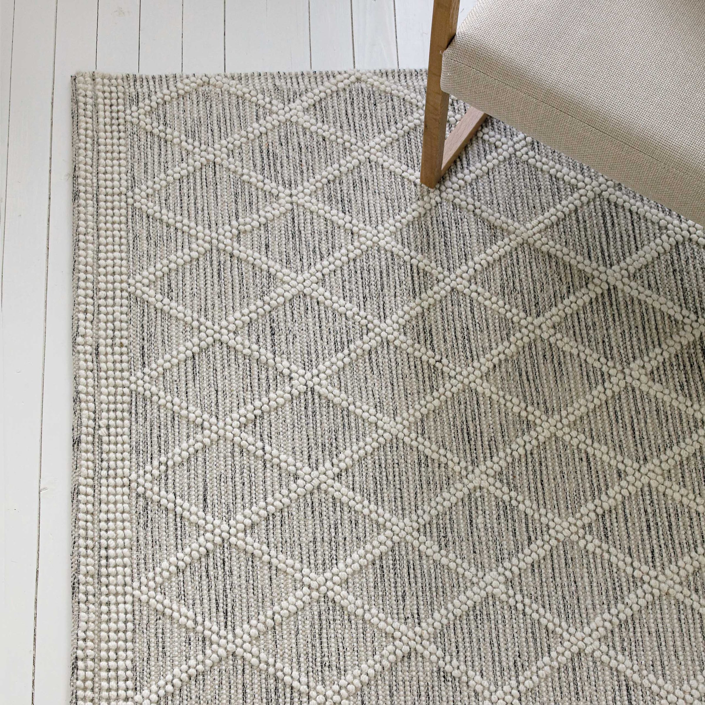 GOODproduct Teppich »Jeppe« rechteckig 8 mm Höhe 70% Wolle, handgewebt, Raute, Hoch-Tief, Wohnzimmer, Naturfaser