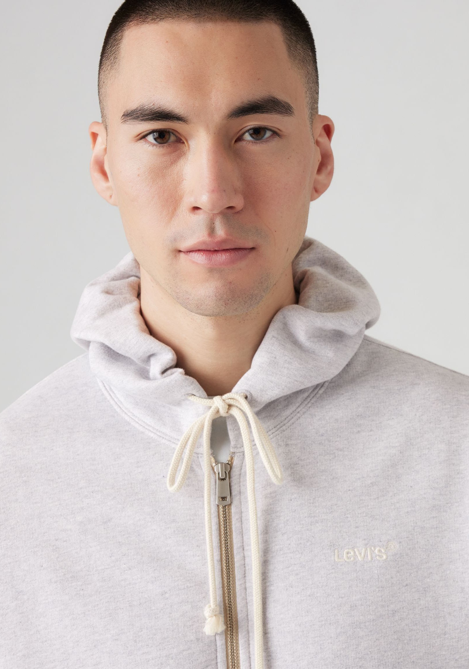 Levi's® Sweat à capuche mit Logo-Stickerei