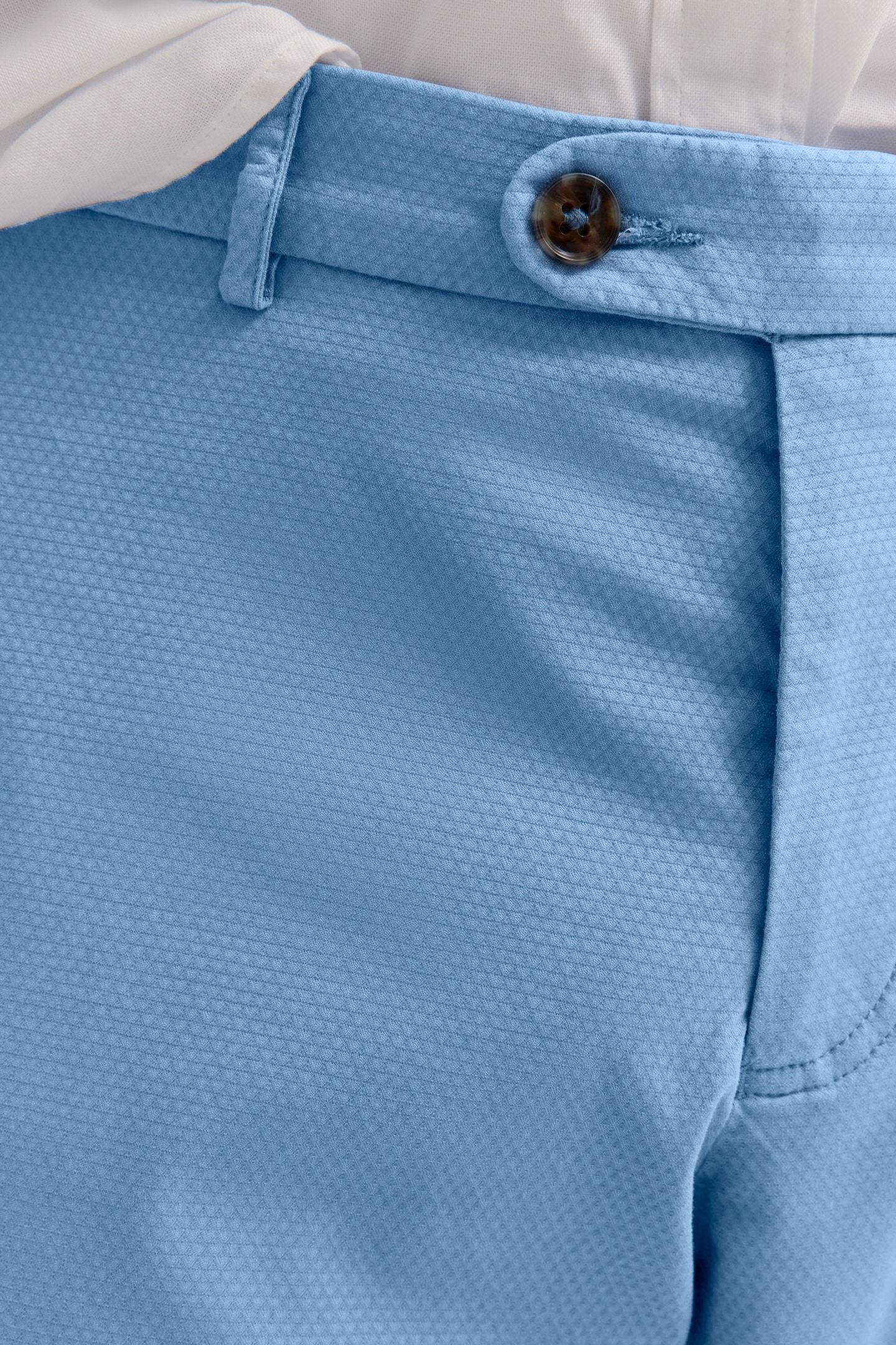 bugatti Chinohose  mit praktischen Gürtelschlaufen