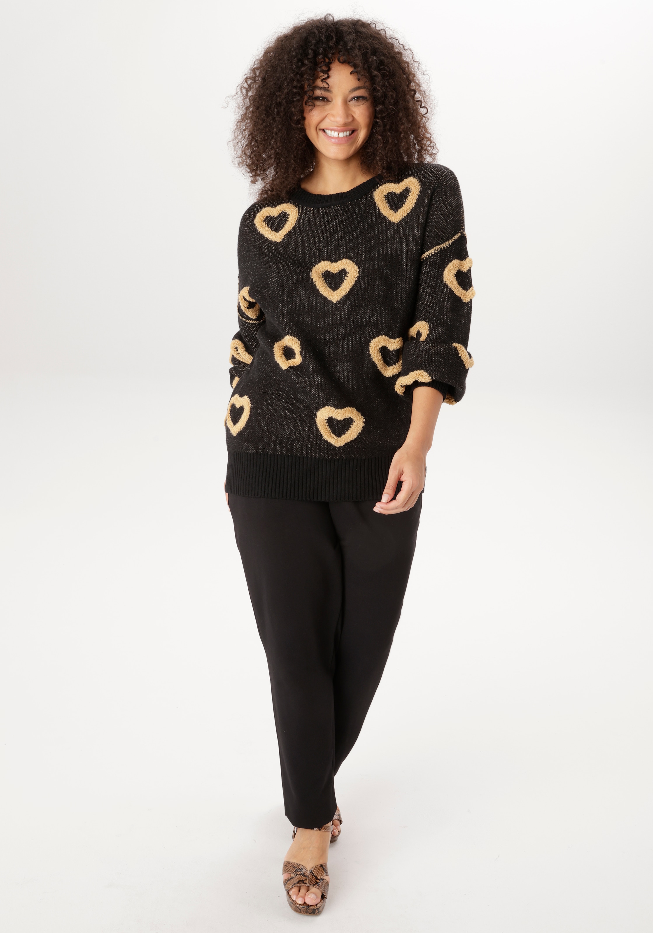 Aniston PLUS Pull en tricot Avec cœurs tricotés en relief