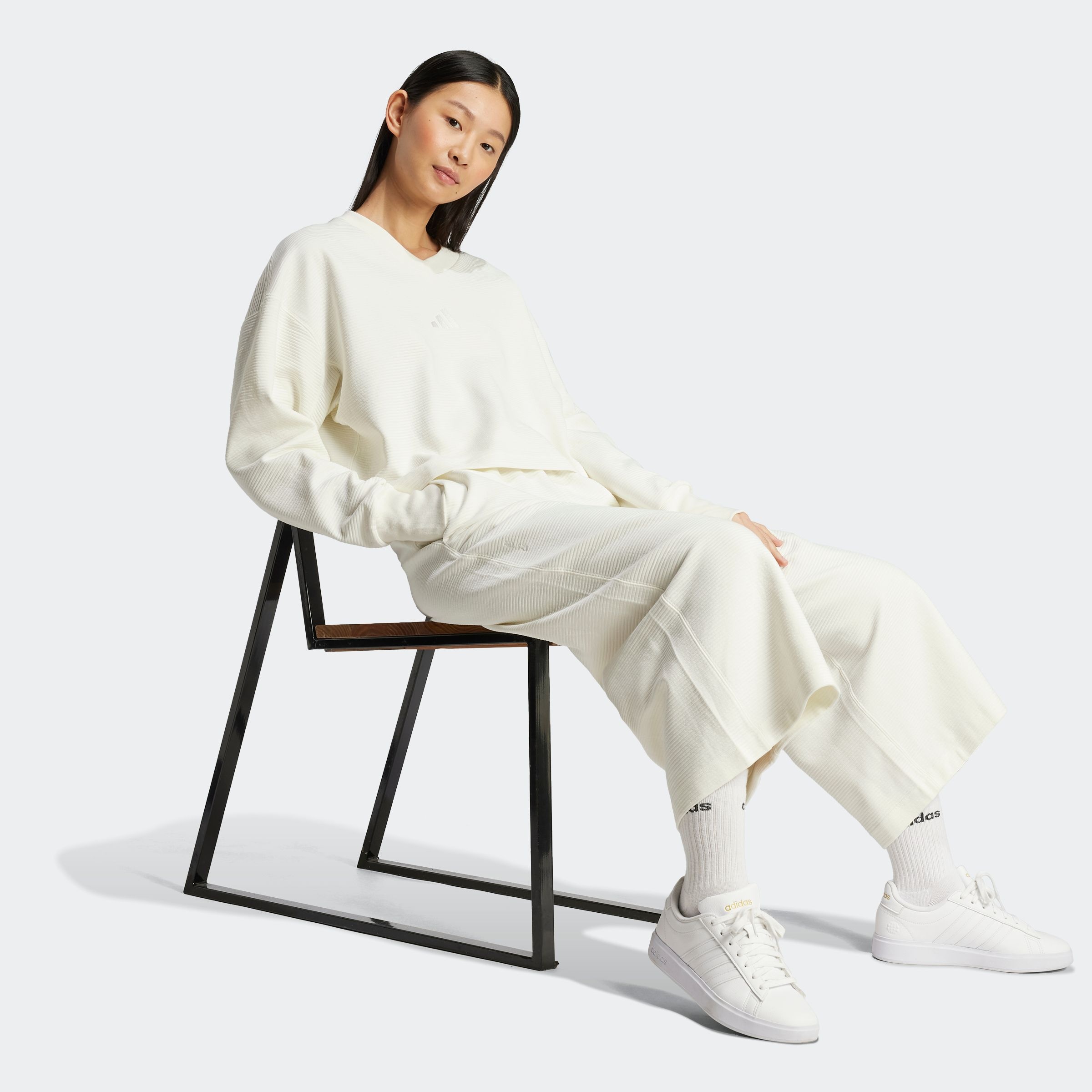 adidas Sportswear Sweatshirt »ALL SZN RIBBED V-NECK«
