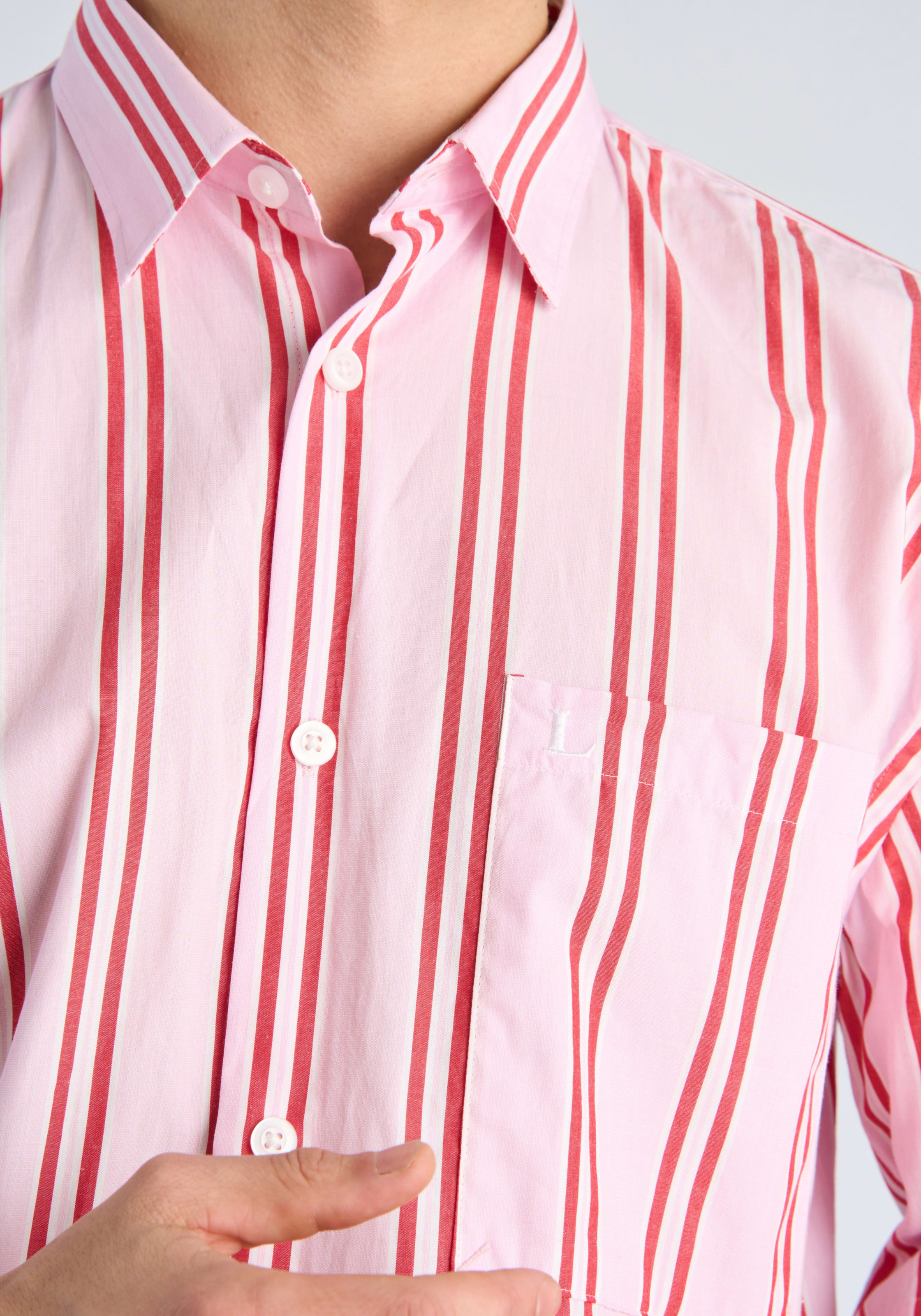 LINDBERGH Chemise à rayures avec col chemise et patte de boutonnage / coupe décontractée