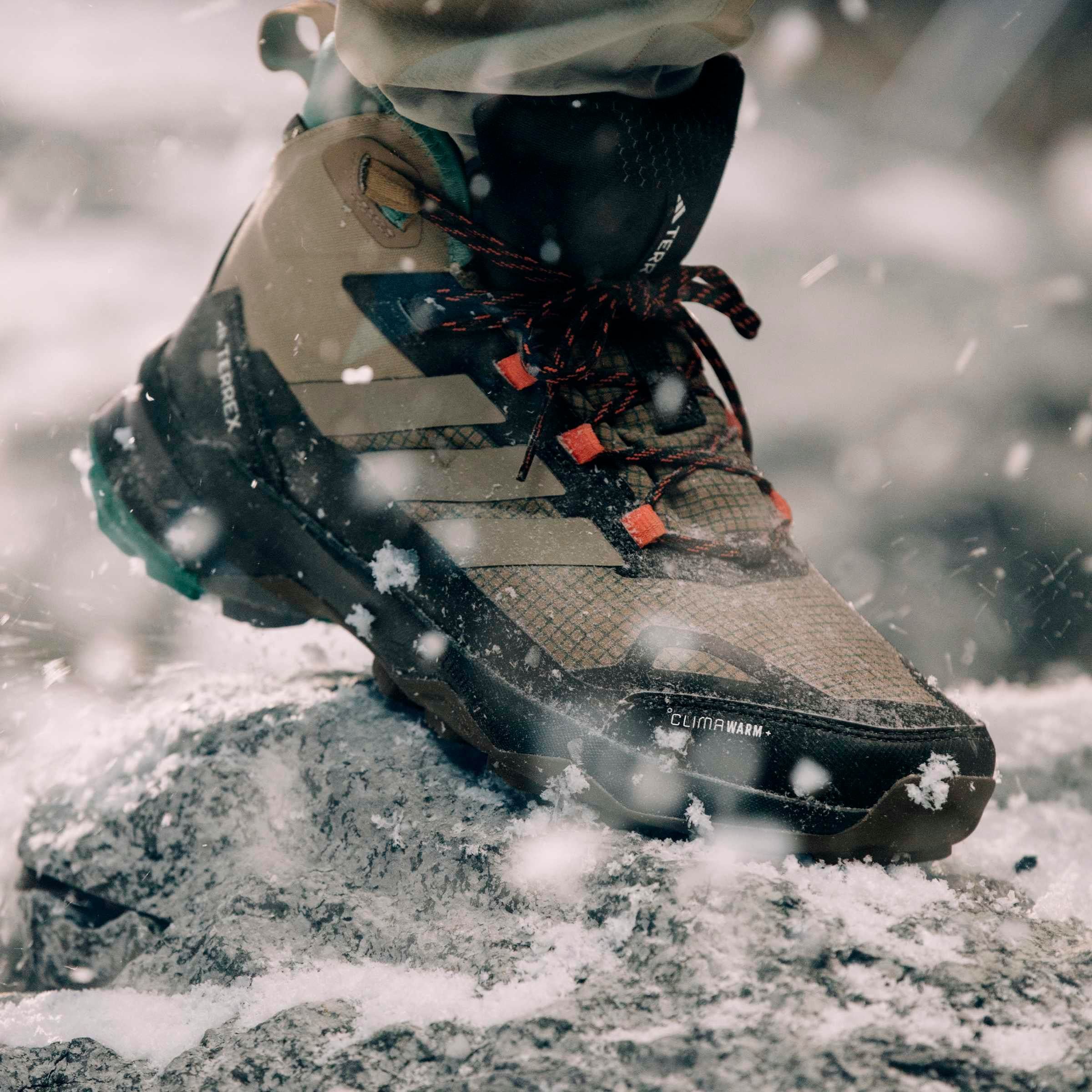 adidas TERREX Bottes d'hiver »TERREX SKYCHASER AX5 MID GORE-TEX CLIMAWARM+«  wasserdicht
