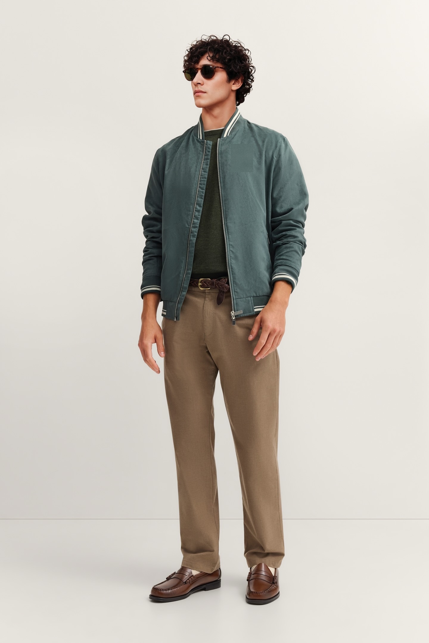 bugatti Collegejacke »Regular Fit« wasserabweisend trotz leicht perforiertem Oberstoff