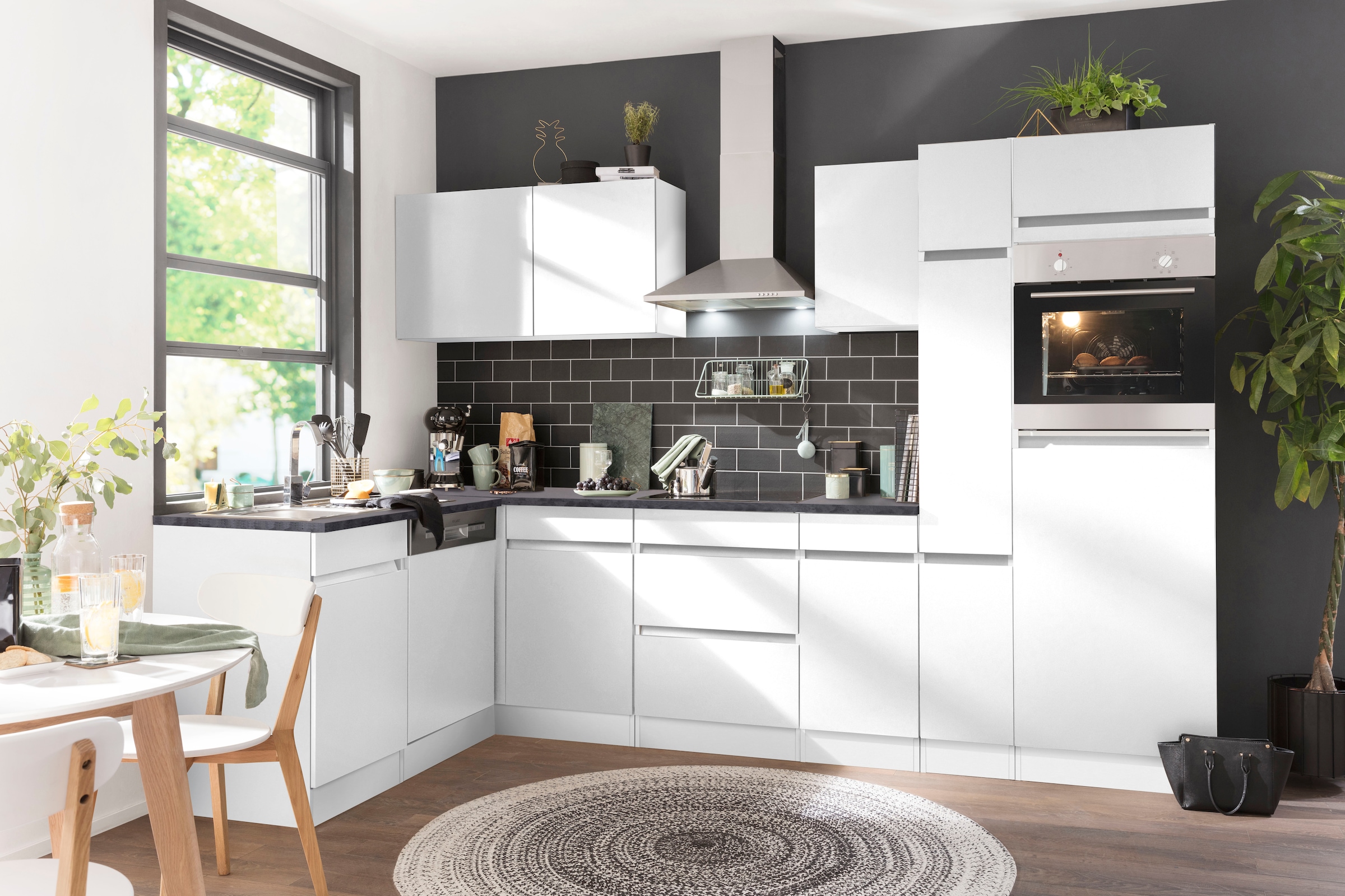 OPTIFIT Winkelküche »Roth« Stellmasse 300x175 cm, wahlweise mit E-Geräten, mit Apothekerschrank