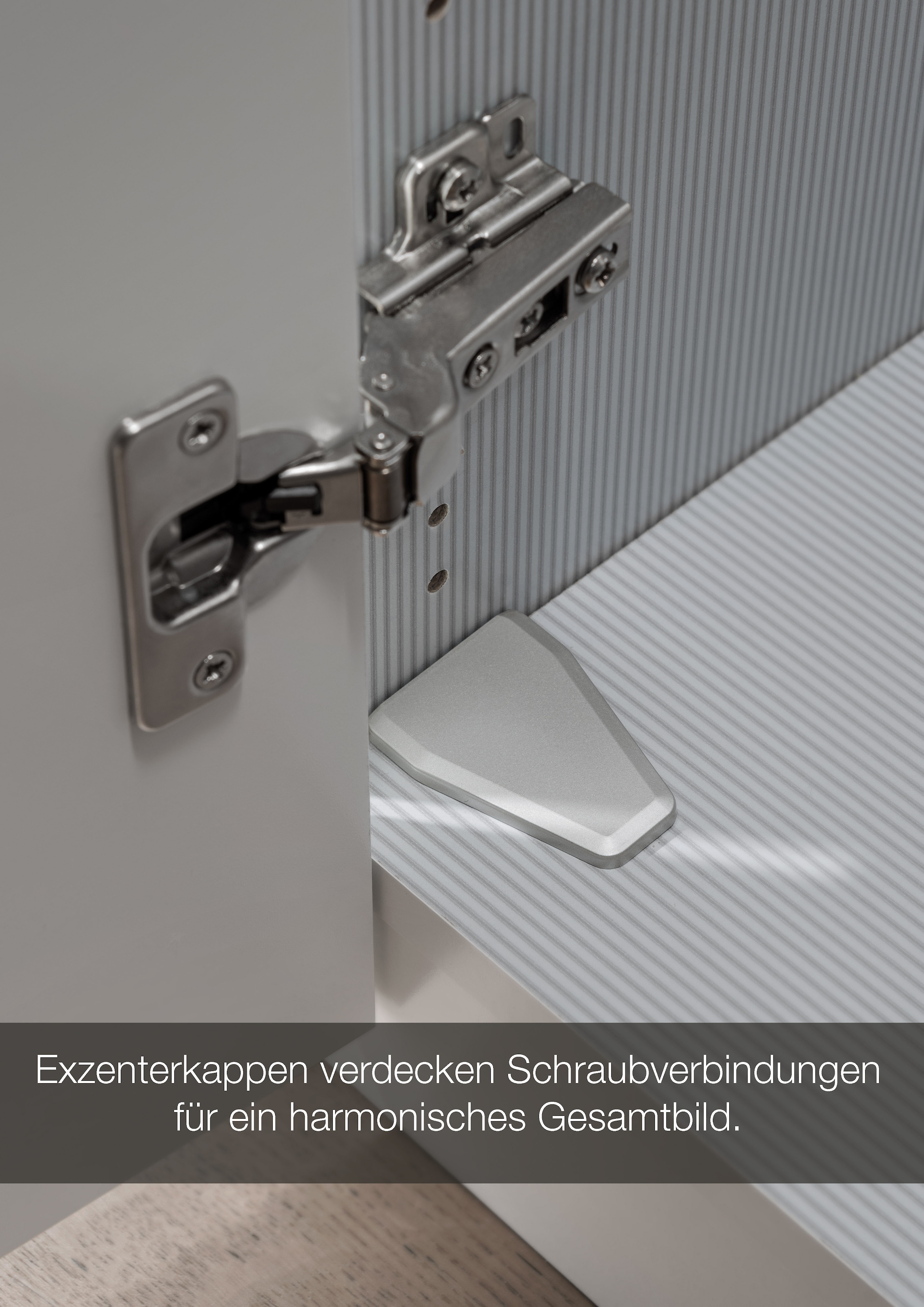 Musterring Armoires à vêtements »San Diego, Kleiderschrank, Schrank, Garderobe, mit Glastüren« 1 cuis tlg. 2 portes (amorties), 2 étagères, 1 tringle à vêtements, poignées chromées