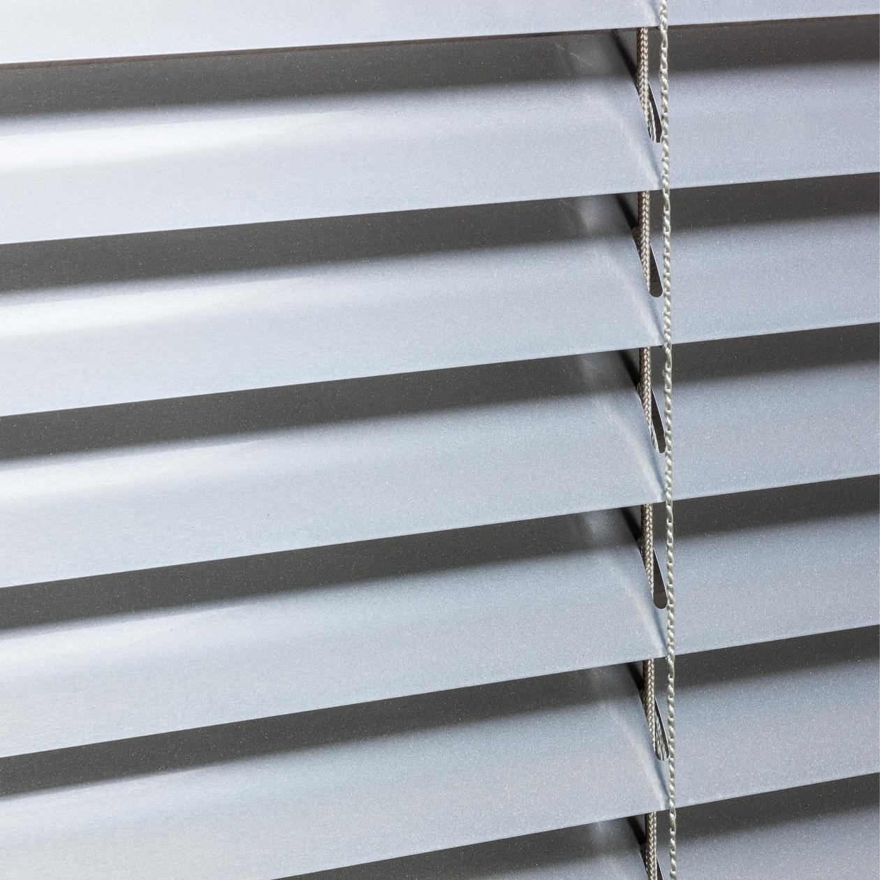 LICHTBLICK ORIGINAL Store vénitien »Jalousie Aluminium« mit Bohren freihängend abdunkelnd