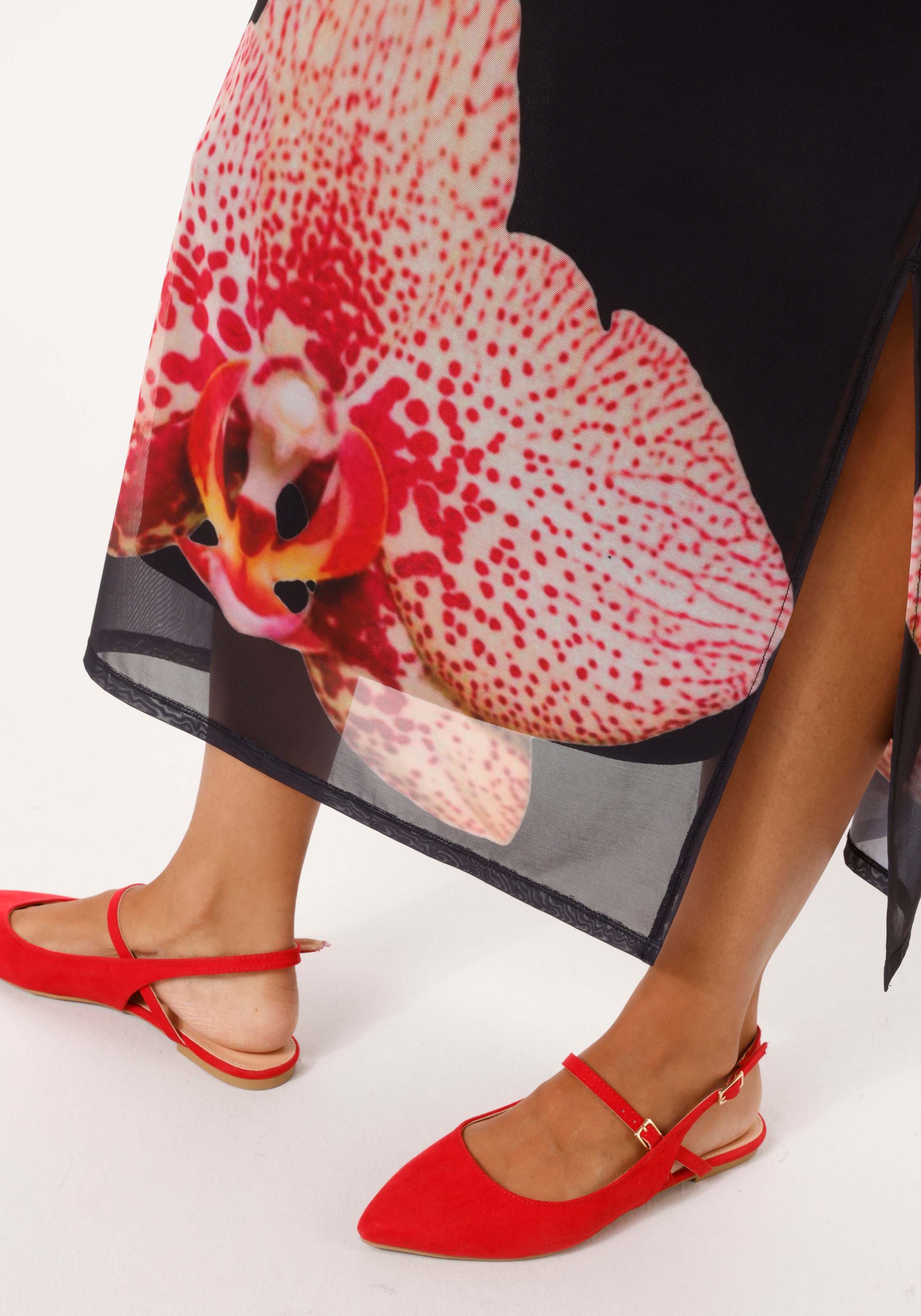 Aniston CASUAL Robe d'été mit grossflächigen Batikblüten bedruckt - NEUE KOLLEKTION