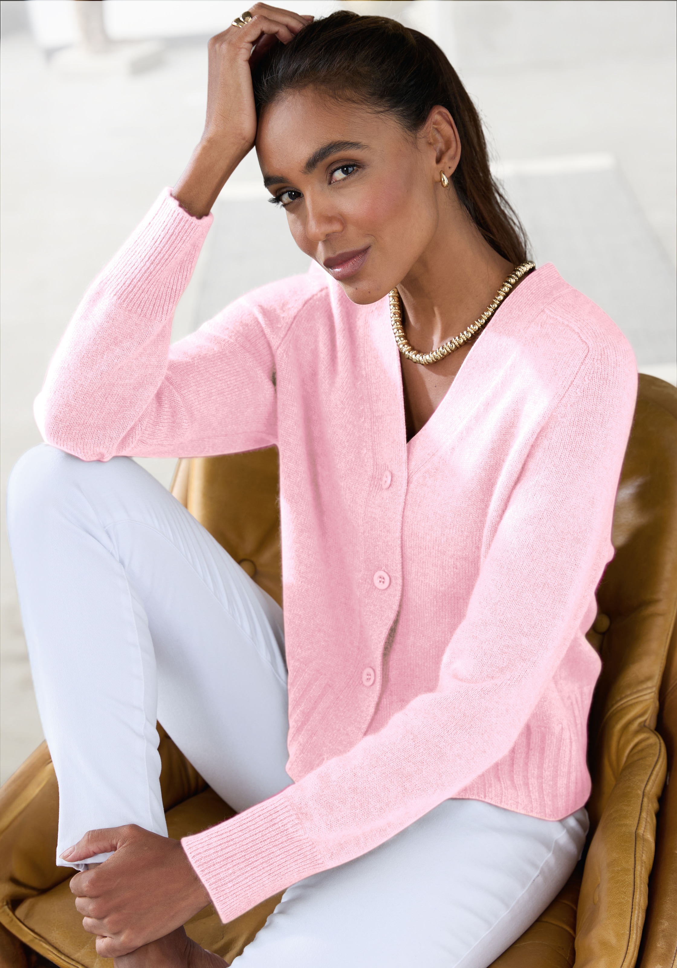 LASCANA Strickjacke , weiche Kaschmirstrickjacke mit V-Ausschnitt