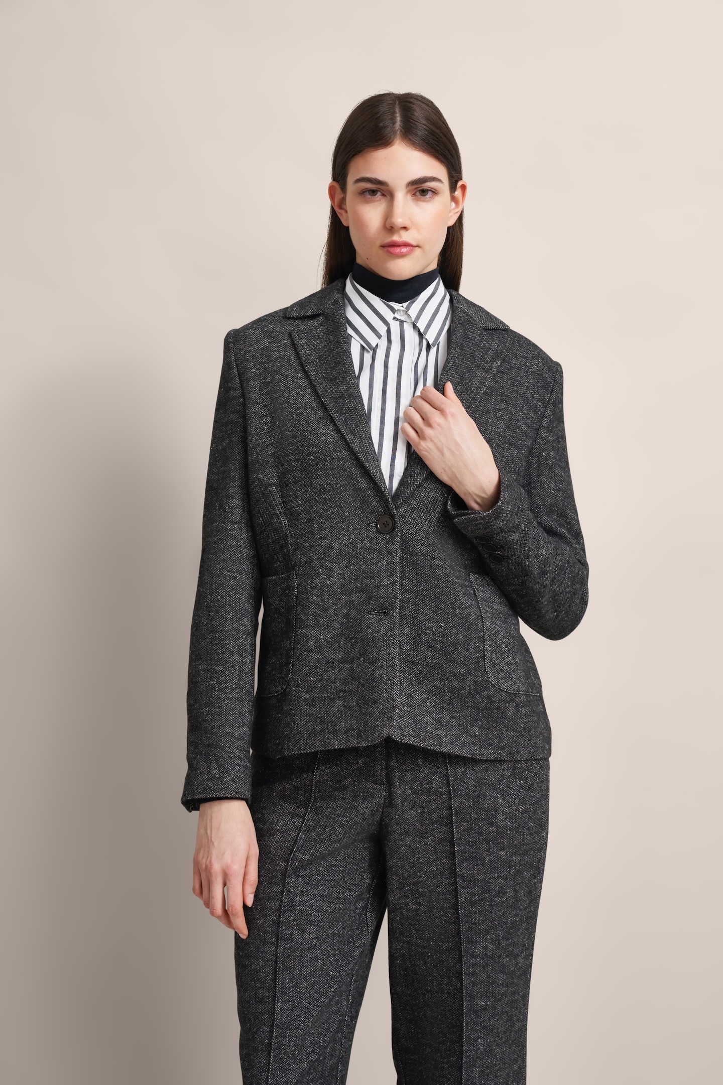 bugatti Blazer court aus feinem Woll-Mix