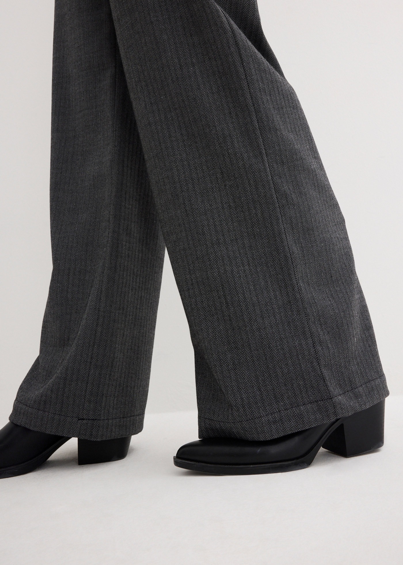 bonprix Pantalon palazzo  aus Viskose, lockere Passform, mit Bequembund, casual Stil