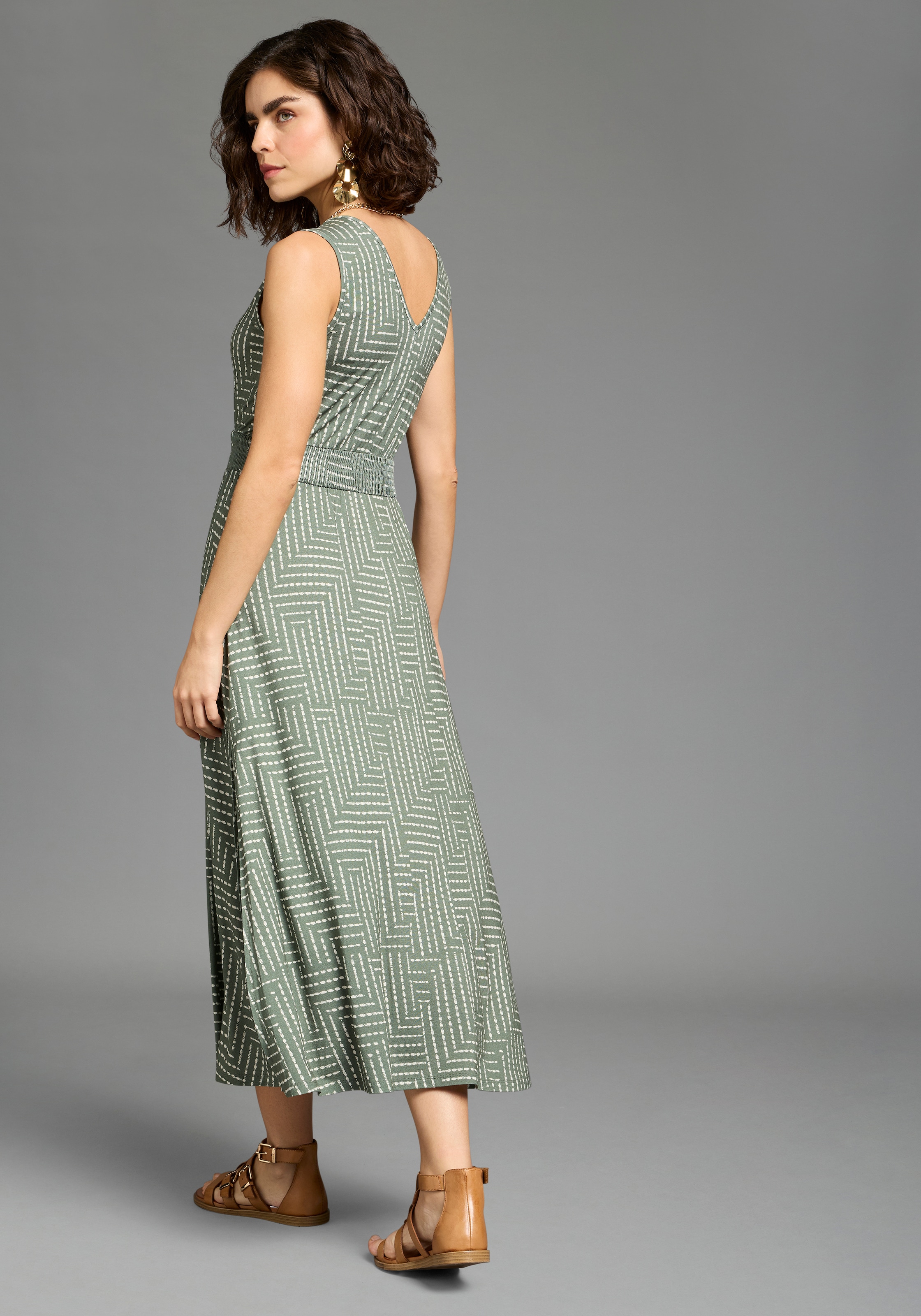 Laura Scott Robe d'été gemusterte Optik, aus Viskose und Elasthan, mit V-Ausschnitt