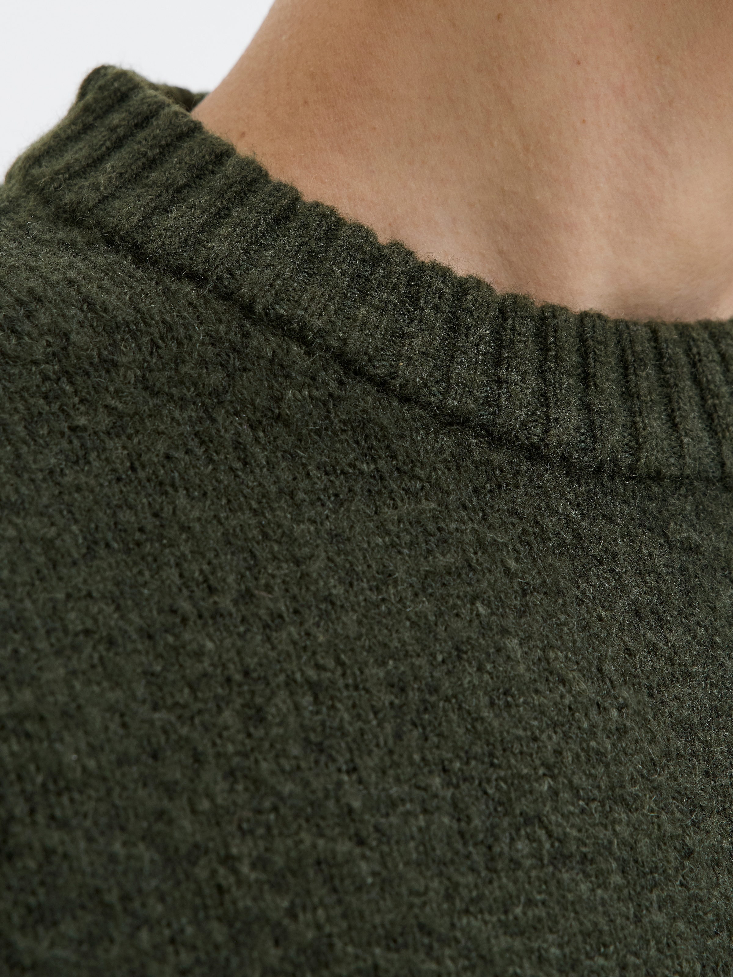 Jack & Jones Pull à col rond »JJESOHO OLLIE KNIT CREW NECK SN« mélange de matières, coupe décontractée