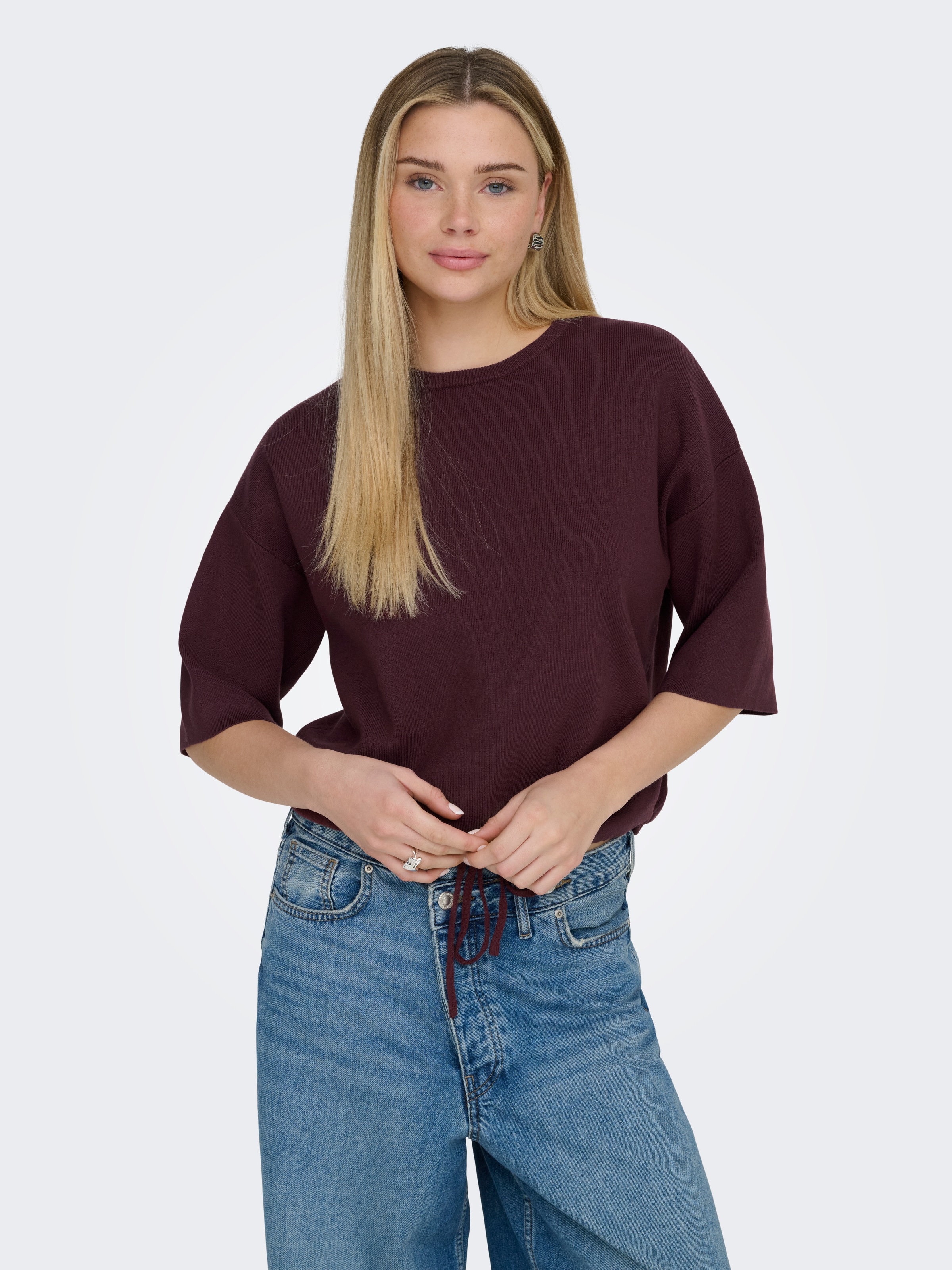 ONLY Pull à manches courtes »ONLSITERI SS LOOSE TIE O-NECK TOP CC KNT«