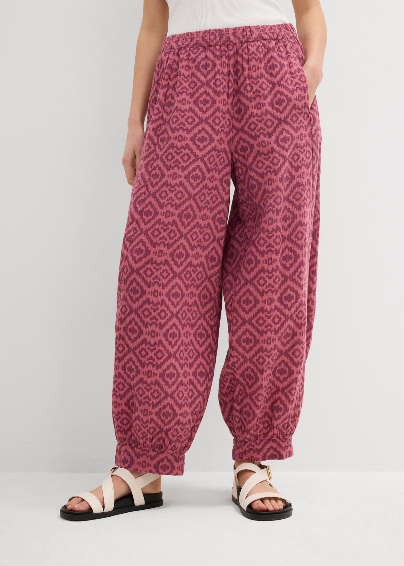bonprix Pantalon bouffant  Coupe ample, jambe large, en coton pur