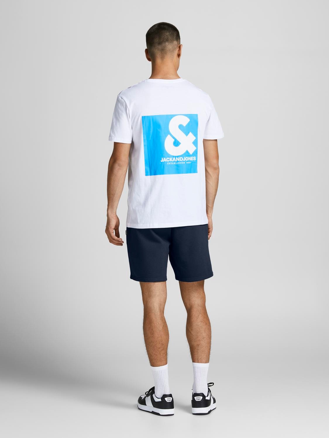 Jack & Jones Sweatshorts »JPSTGORDON mit elastischem Bund«  unifarben, modisch, regular fit, Webstoff